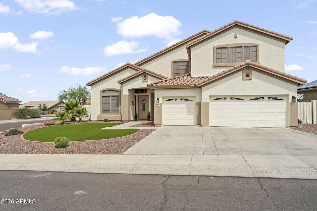 Photo of 7342 W Tether Trail, Peoria, AZ 85383 (MLS # 7014095)