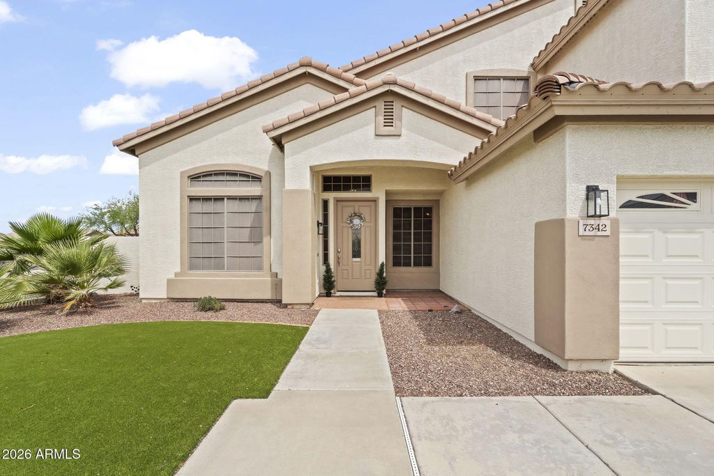 Photo of 7342 W Tether Trail, Peoria, AZ 85383 (MLS # 7014095)
