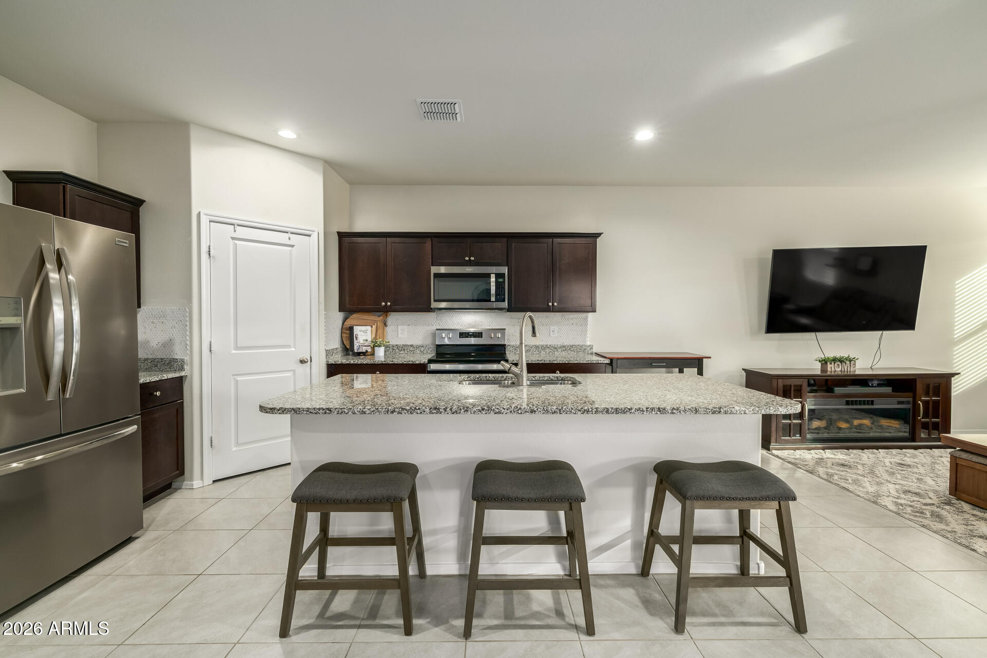 9471 E GREENHOUSE Road