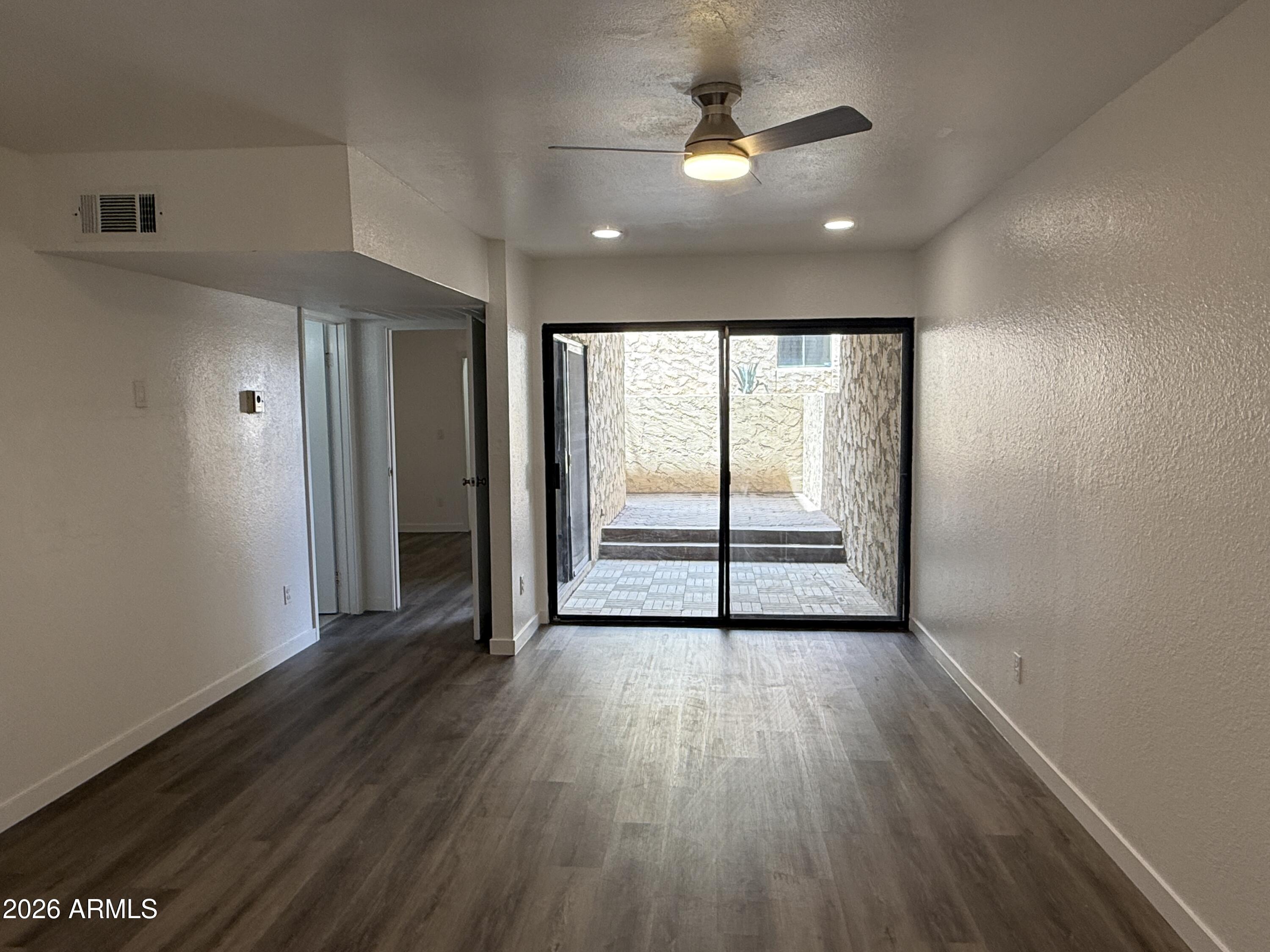 4950 N MILLER Road 139