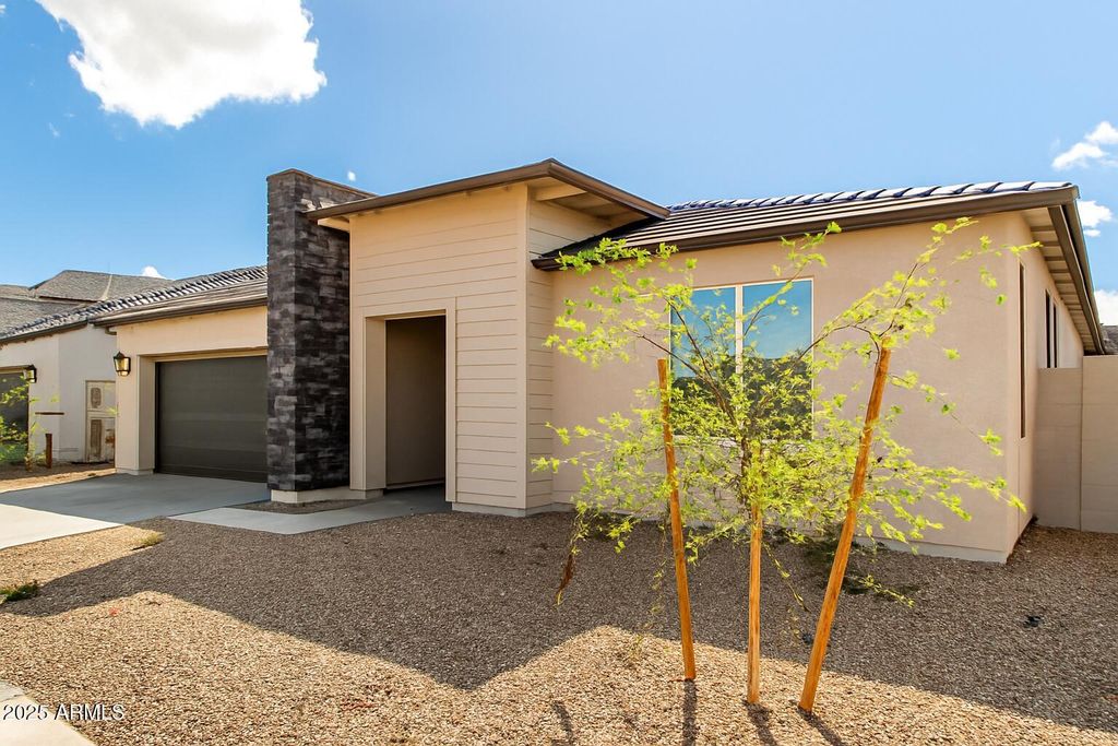 Photo of 17793 W Southgate Avenue, Goodyear, AZ 85338 (MLS # 6935369)