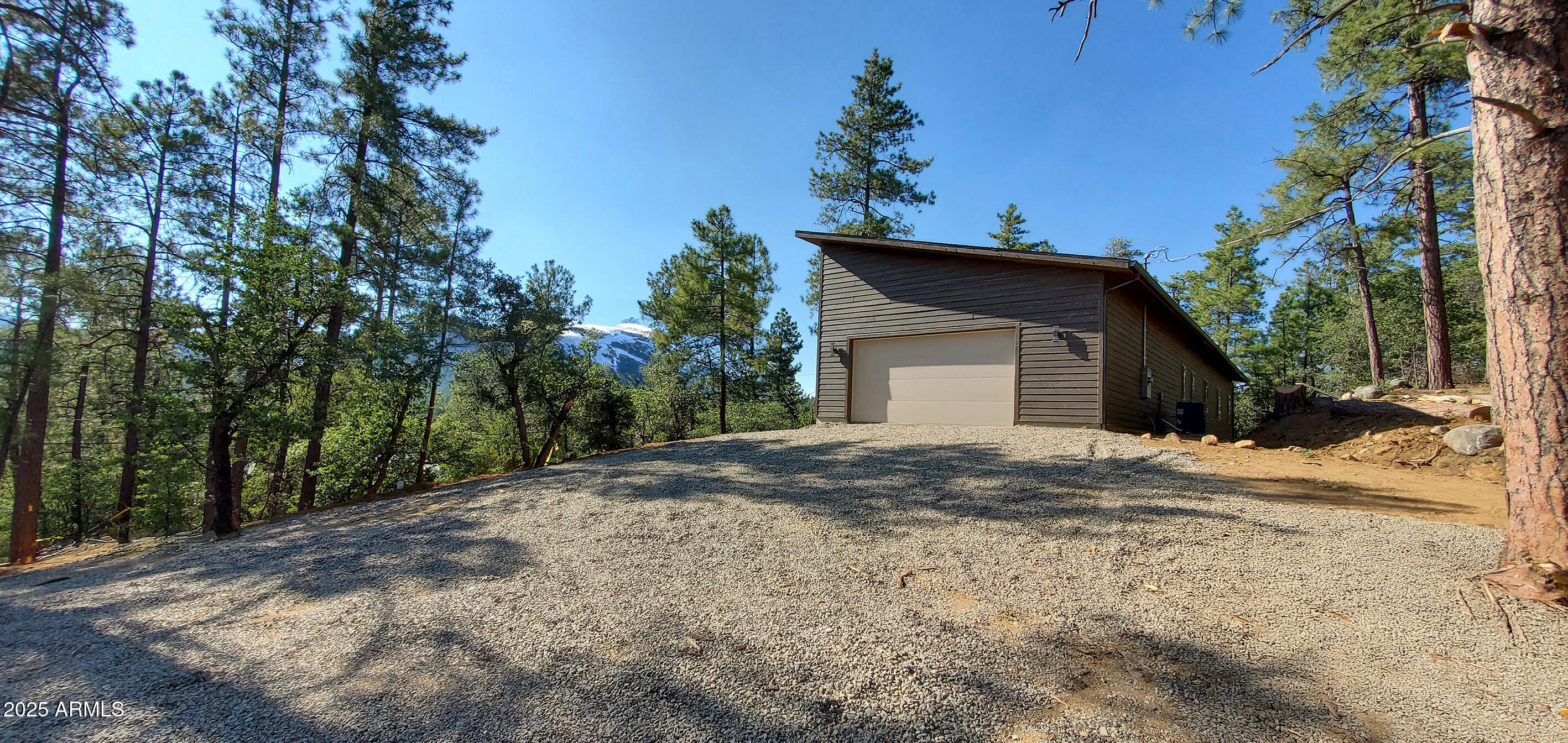 4772 S Juniper Loop Road