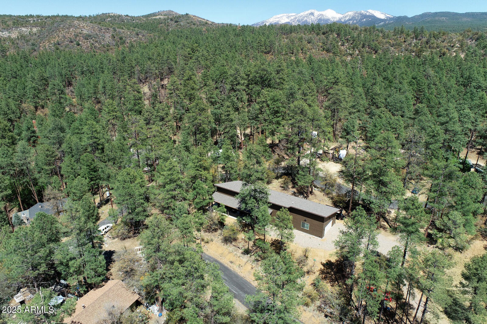 4772 S Juniper Loop Road
