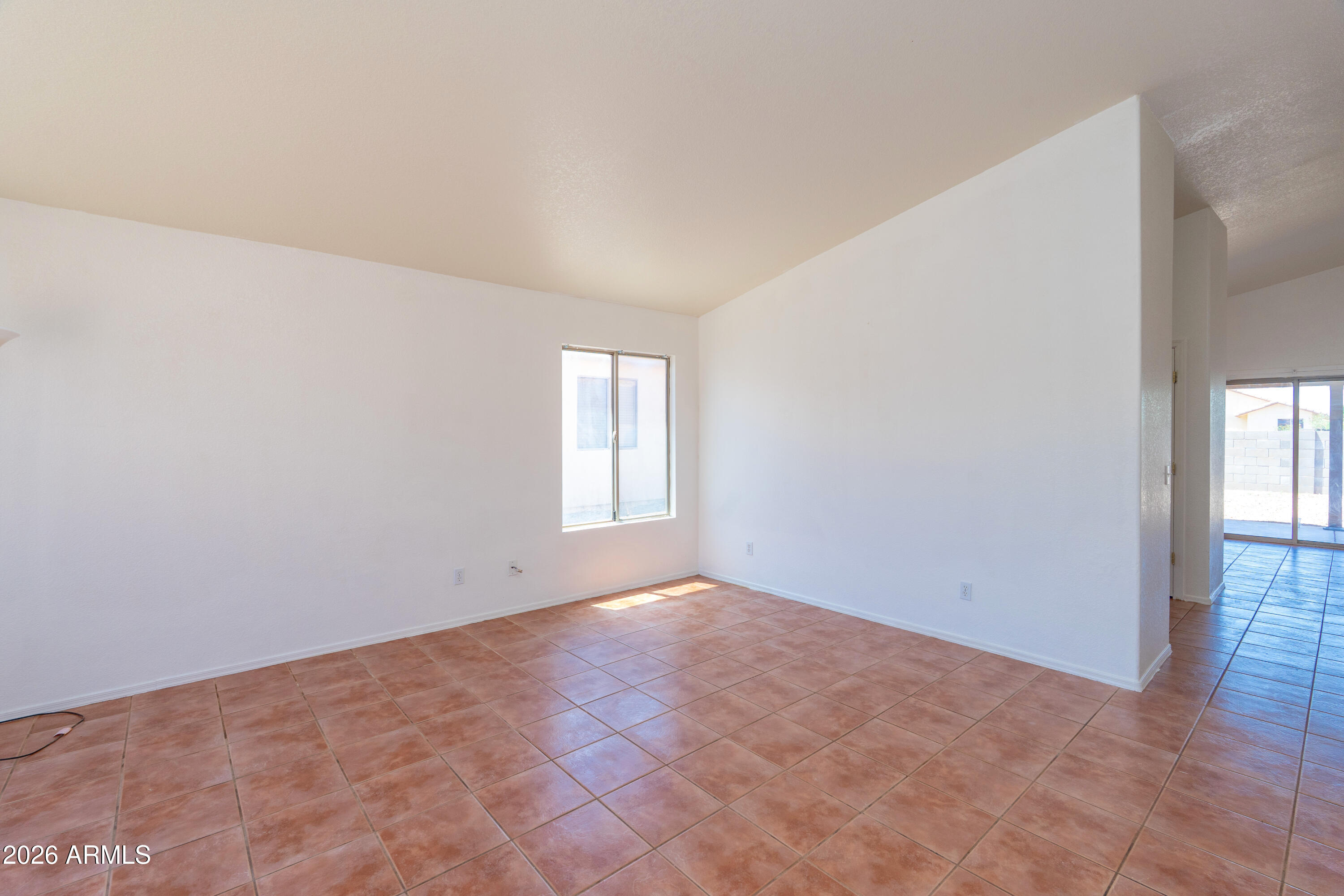 4611 CALLE LAS CRUCES --