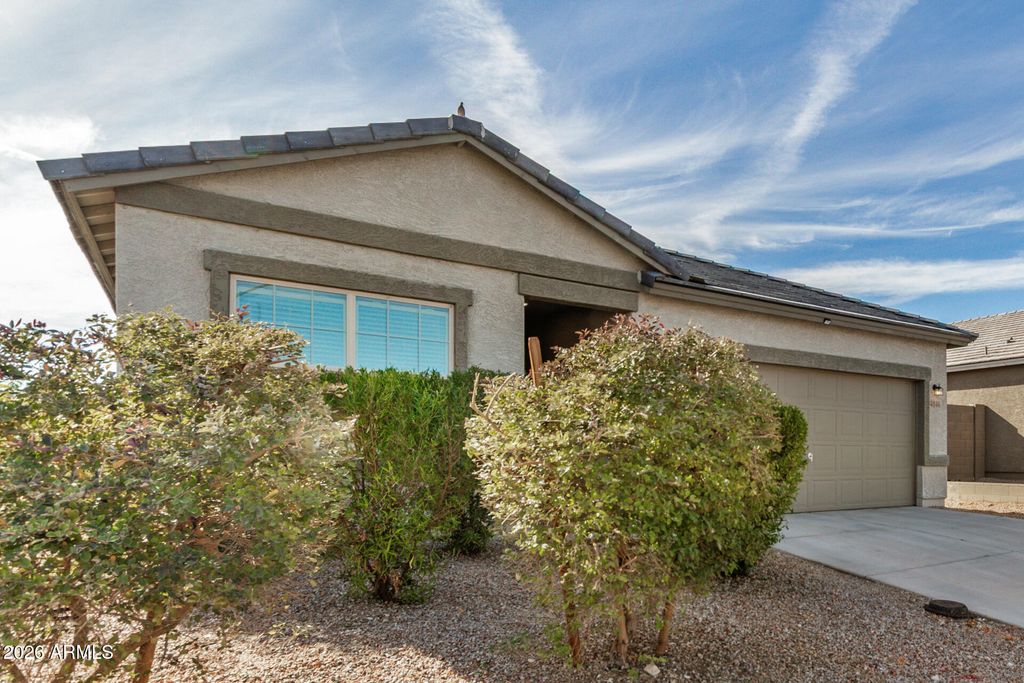 Photo of 4846 N 193rd Avenue, Litchfield Park, AZ 85340 (MLS # 6982788)
