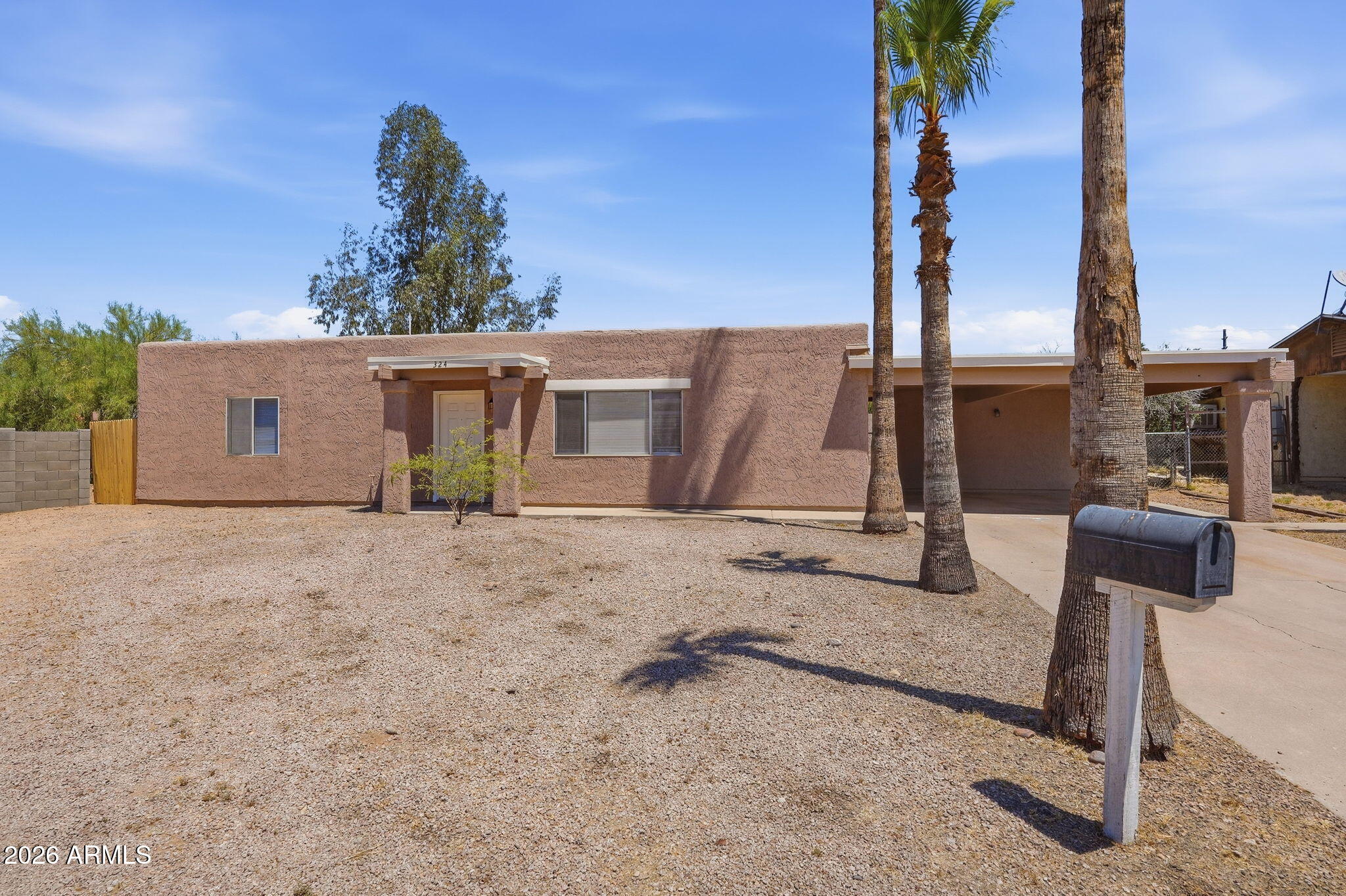 324 N 101st Way