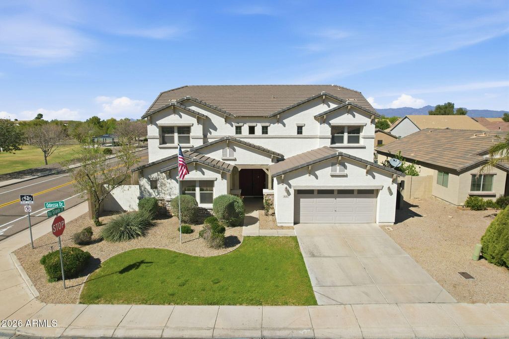 Photo of 4636 E Odessa Drive, San Tan Valley, AZ 85140 (MLS # 7001228)