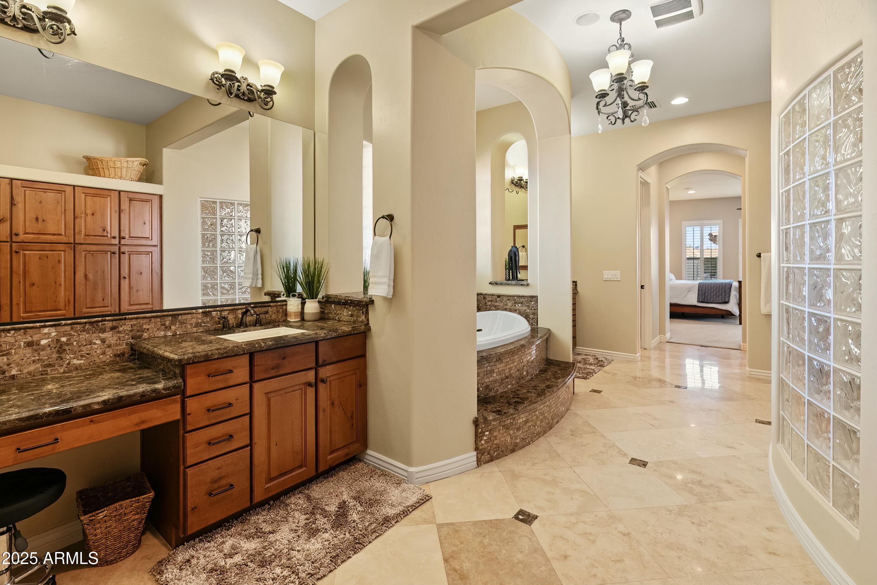 Glendale, Arizona 85308, United States, 5 Bedrooms Bedrooms, ,5 BathroomsBathrooms,Residential,Active,118296