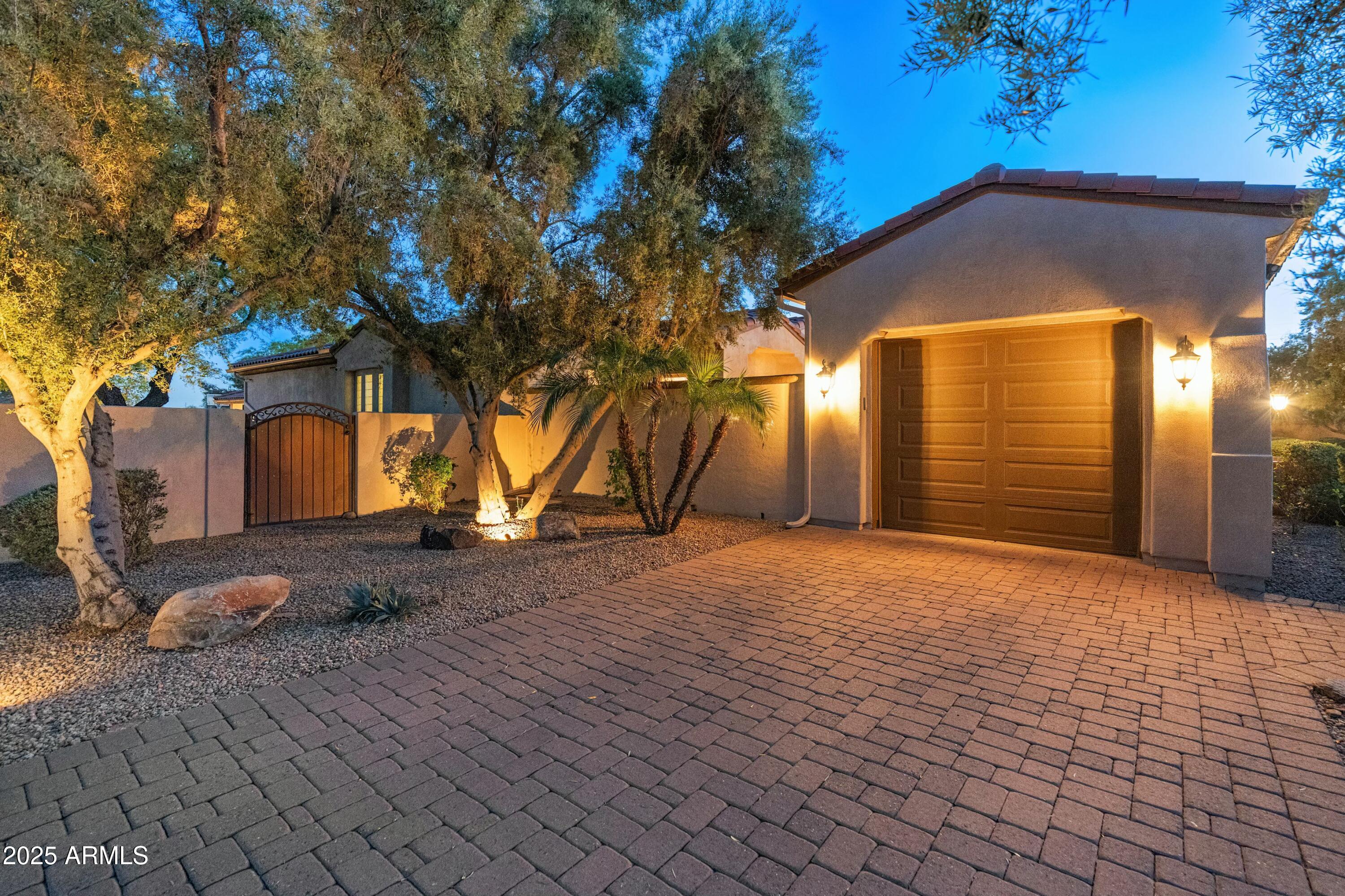 Glendale, Arizona 85308, United States, 5 Bedrooms Bedrooms, ,5 BathroomsBathrooms,Residential,Active,118296