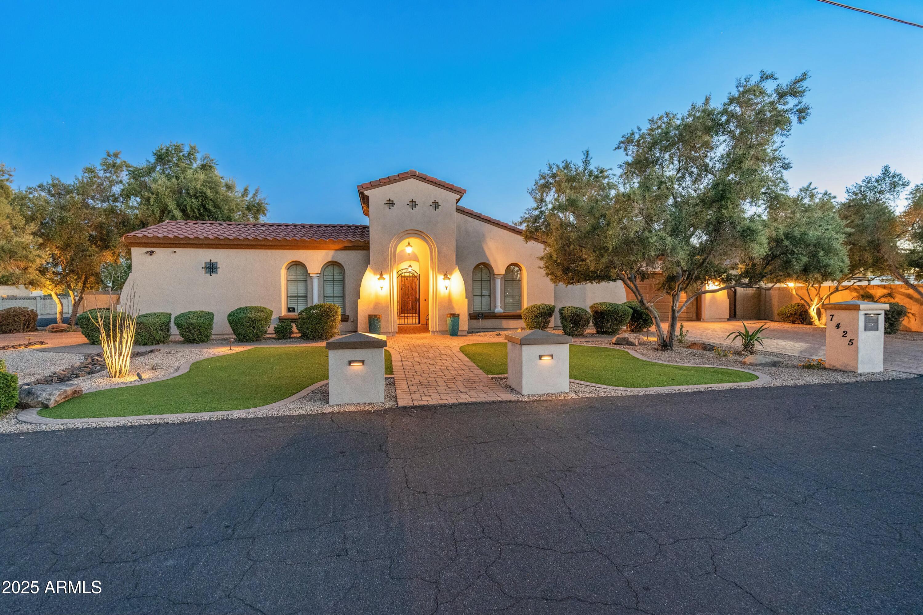 Glendale, Arizona 85308, United States, 5 Bedrooms Bedrooms, ,5 BathroomsBathrooms,Residential,Active,118296