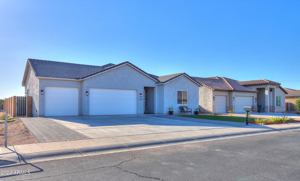 Photo of 1579 N Himosa Drive, Casa Grande, AZ 85122 (MLS # 6860582)