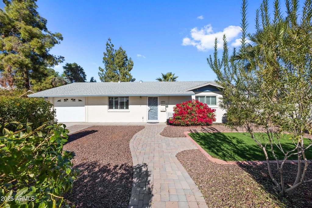 Photo of 1614 W Inverness Drive, Tempe, AZ 85282 (MLS # 6962660)