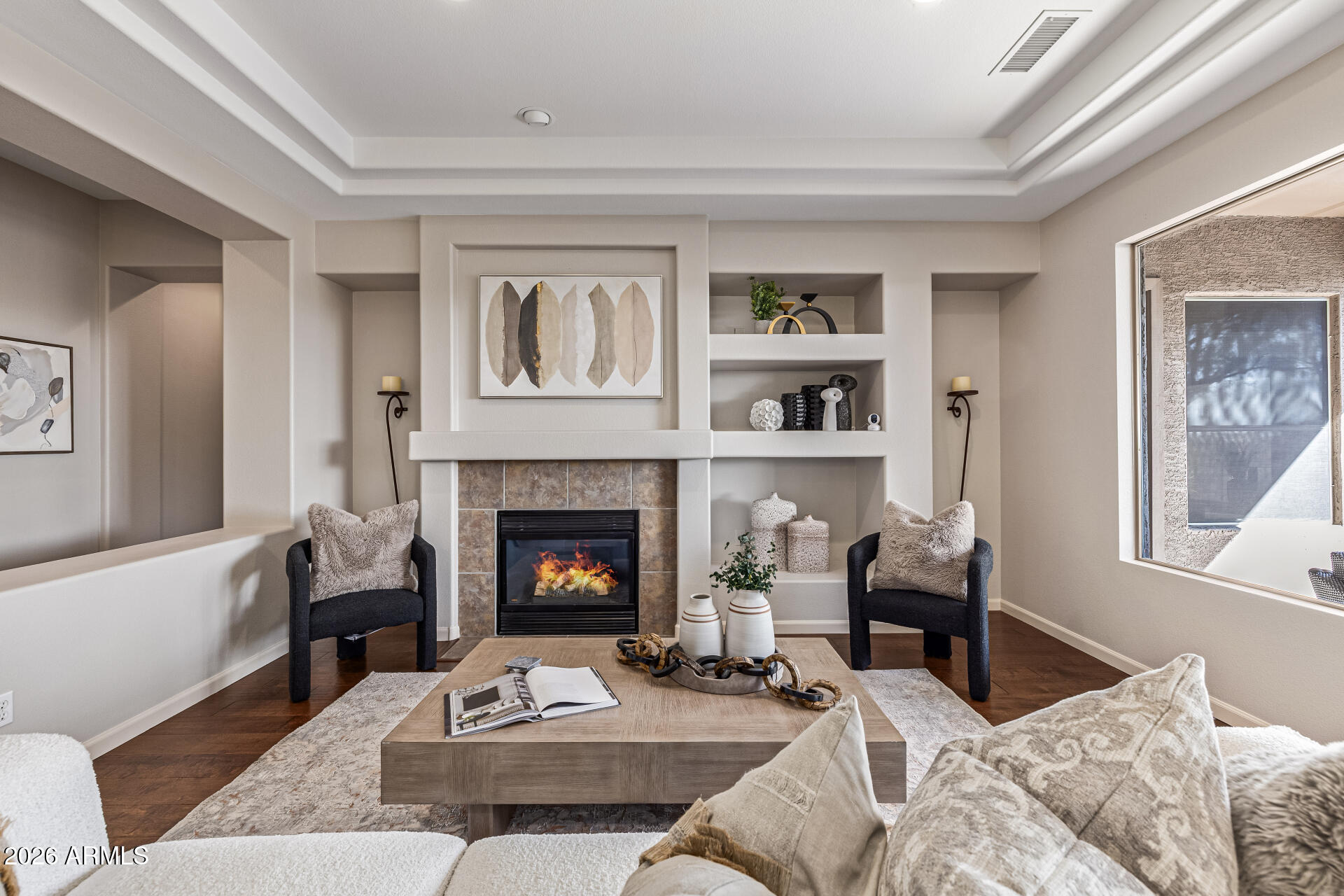 6013 E WESTLAND Drive