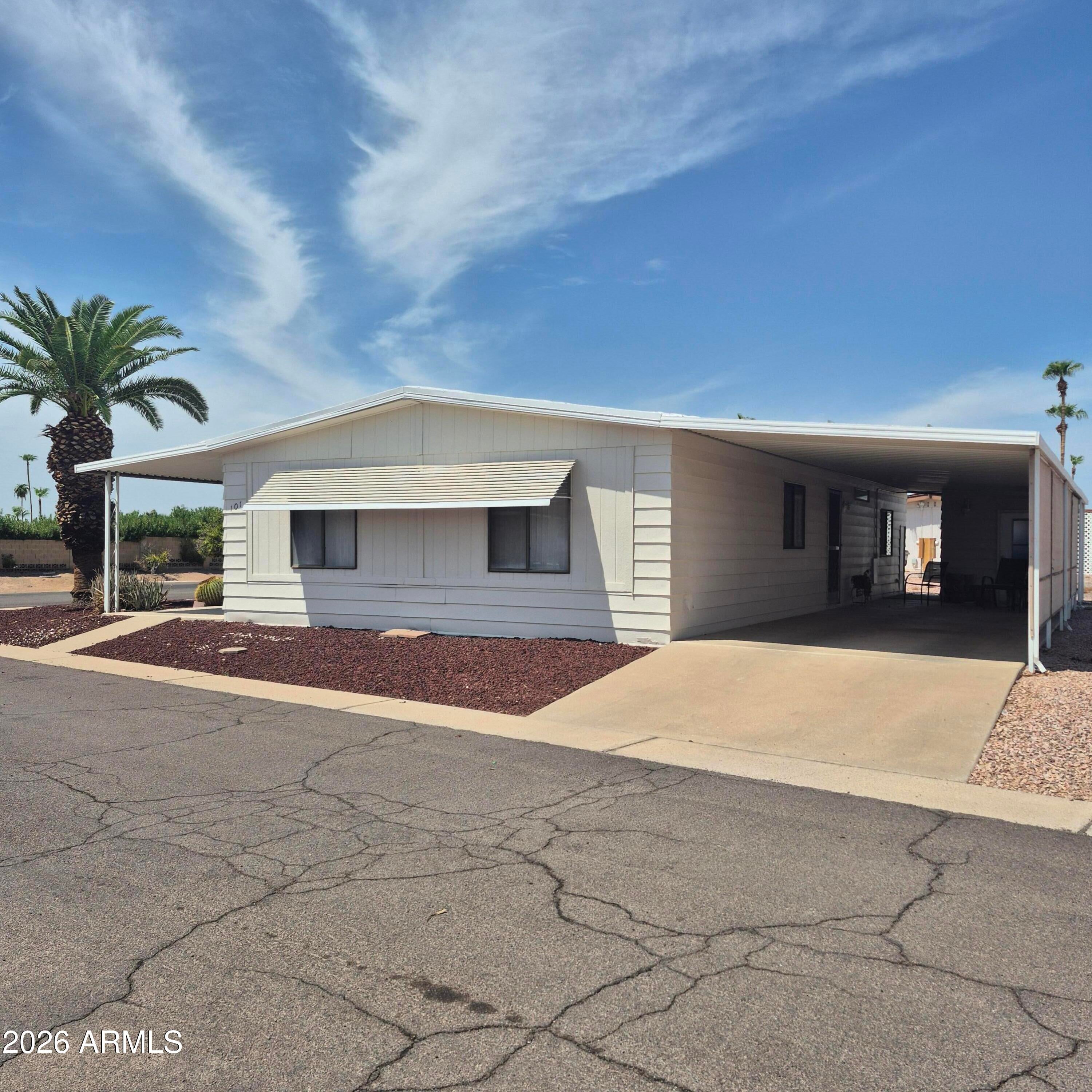 661 S HAWES Road 101