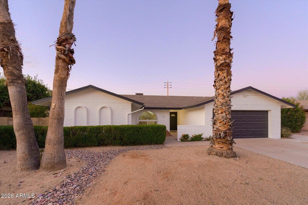 Photo of 8062 E Krail Street, Scottsdale, AZ 85250 (MLS # 6975879)