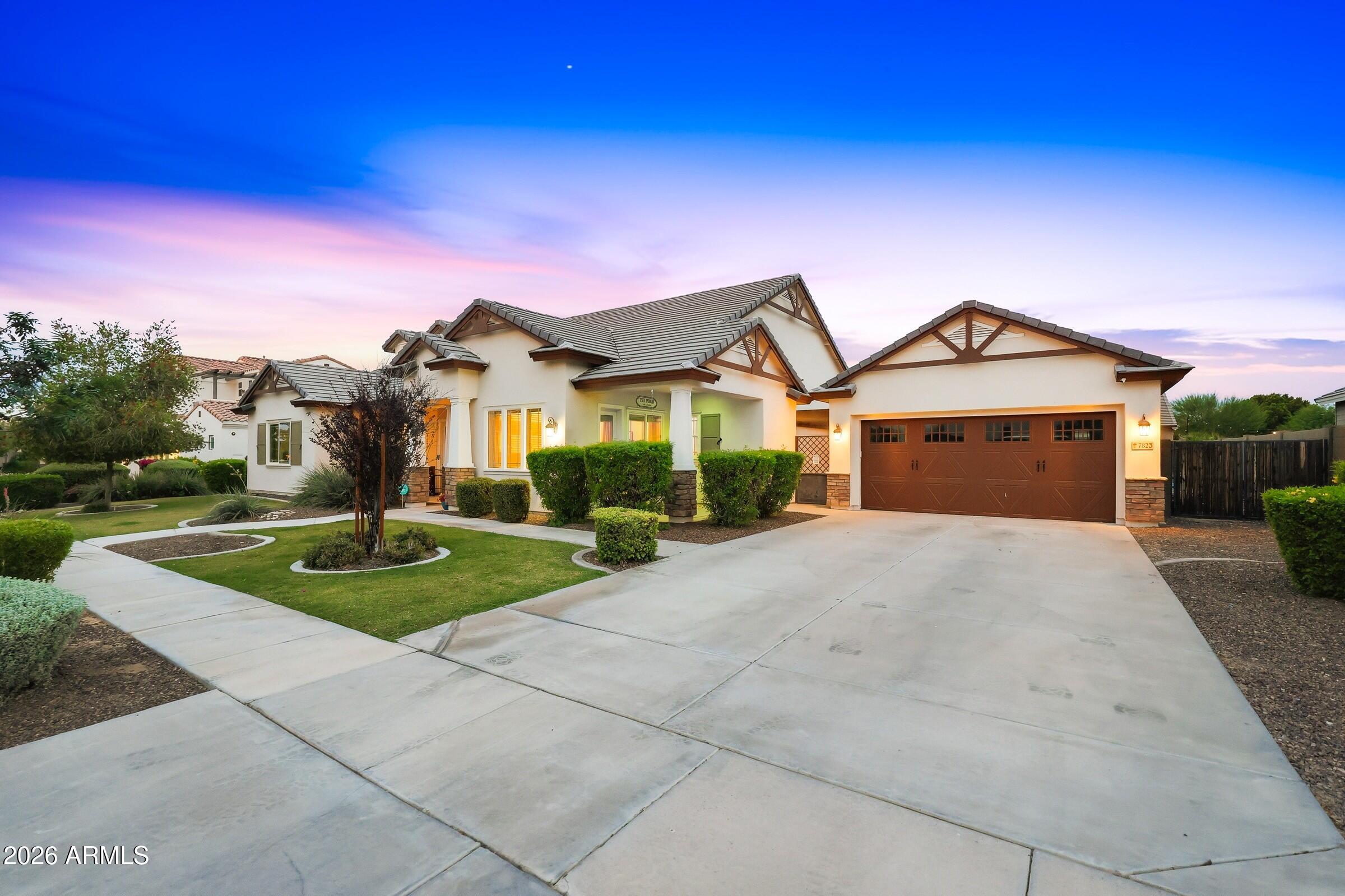 7823 S 28TH Way