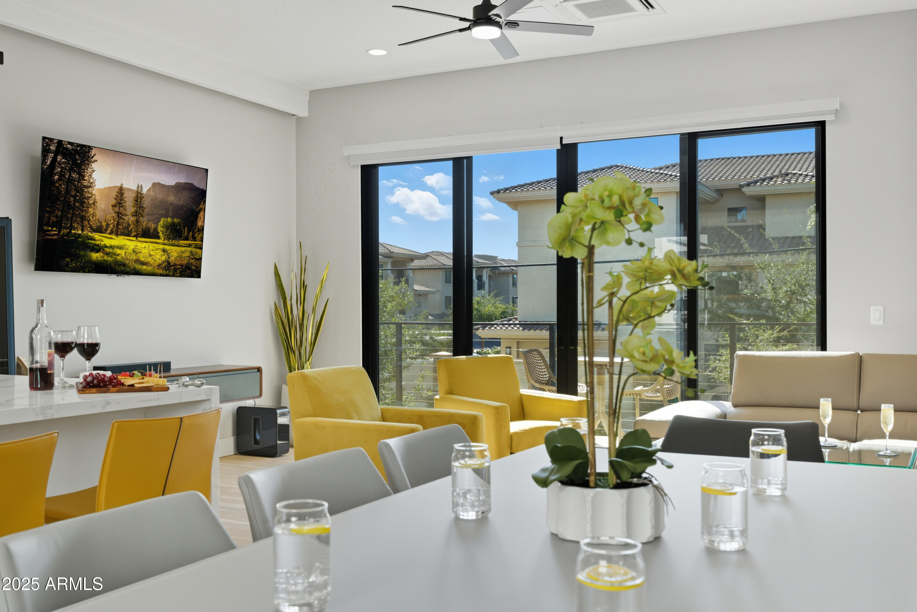 1501 N MILLER Road 1015