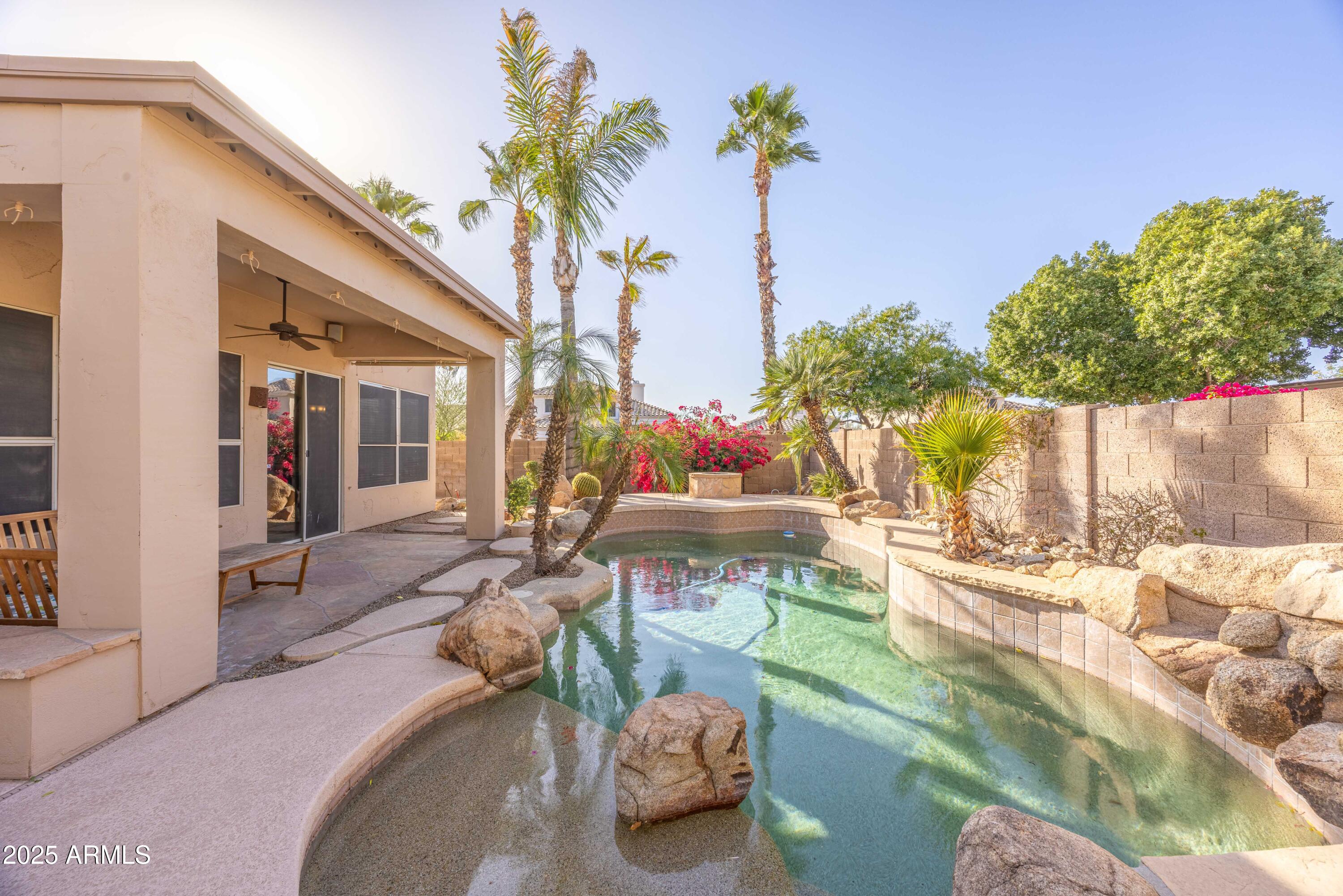 Glendale, Arizona 85310, United States, 4 Bedrooms Bedrooms, ,3 BathroomsBathrooms,Residential,Active,5125