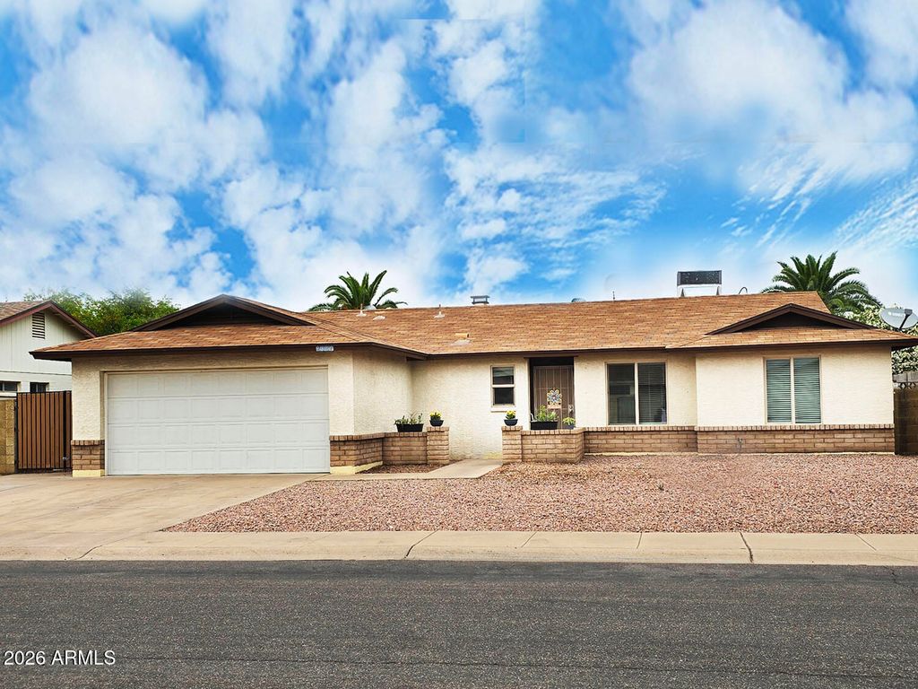 Photo of 2326 W Stottler Drive, Chandler, AZ 85224 (MLS # 7014706)