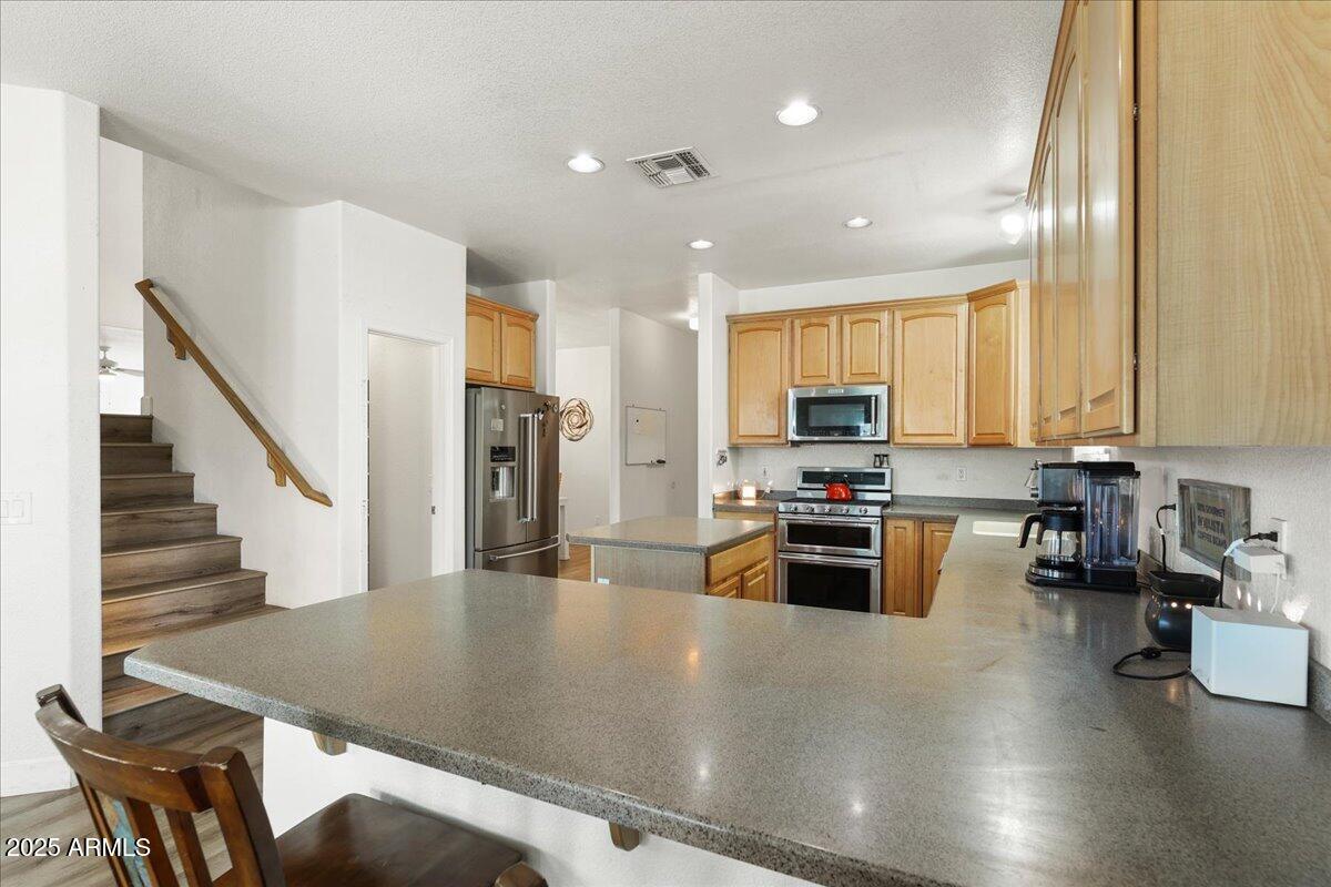 462 W MYRTLE Drive