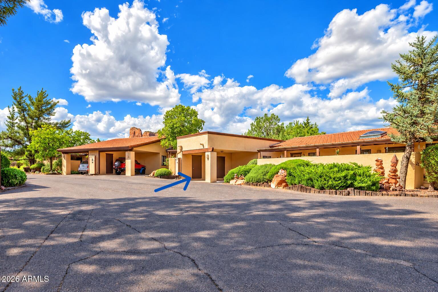 155 S CANYON DIABLO Road 17