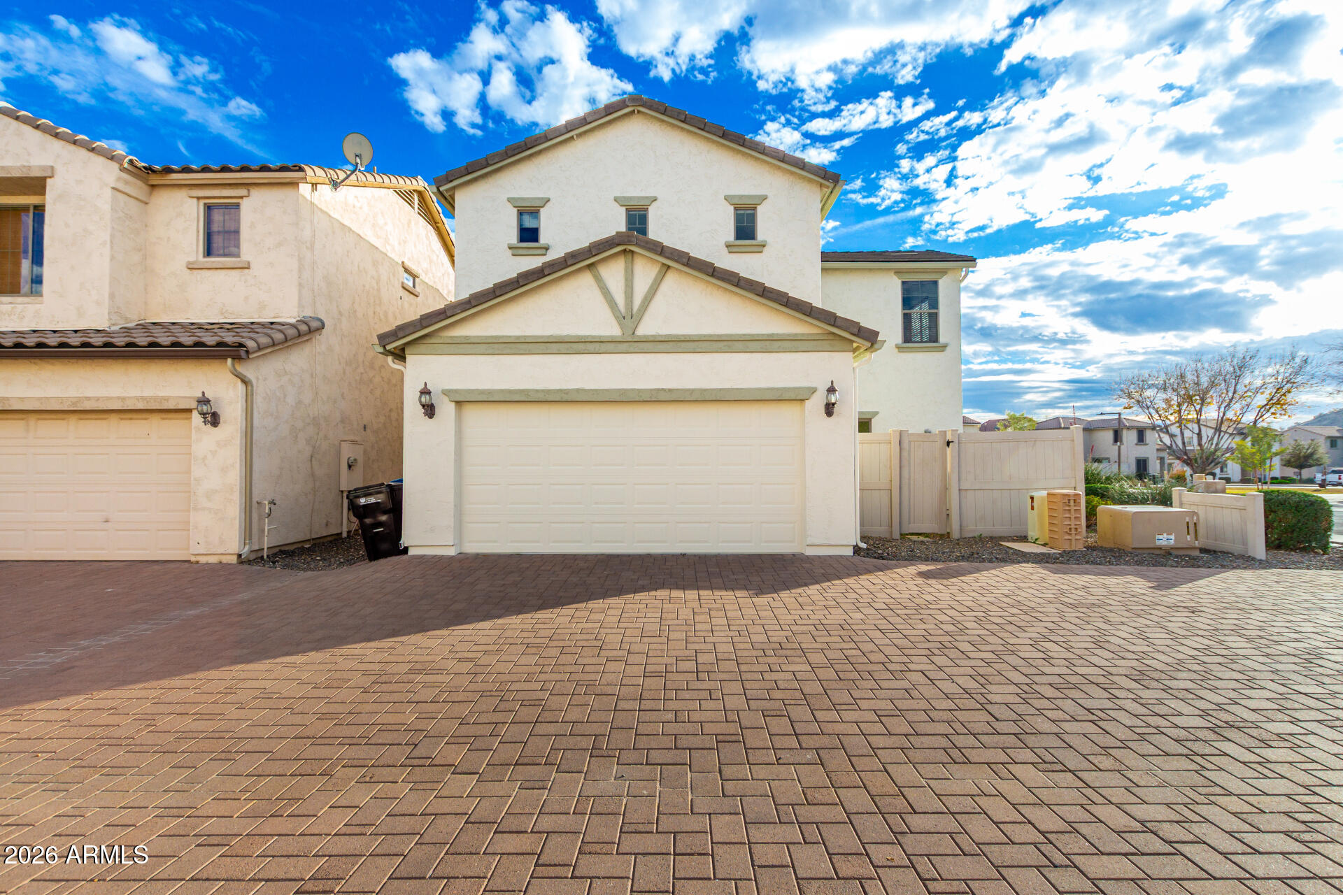 26405 N BABBLING BROOK Drive