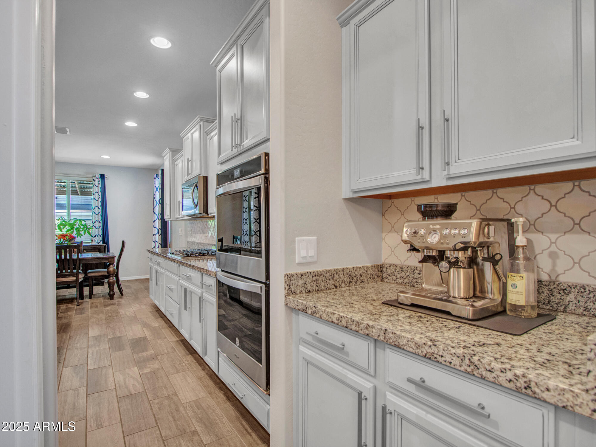 Litchfield Park, Arizona 85340, United States, 4 Bedrooms Bedrooms, ,3 BathroomsBathrooms,Residential,Active,220484