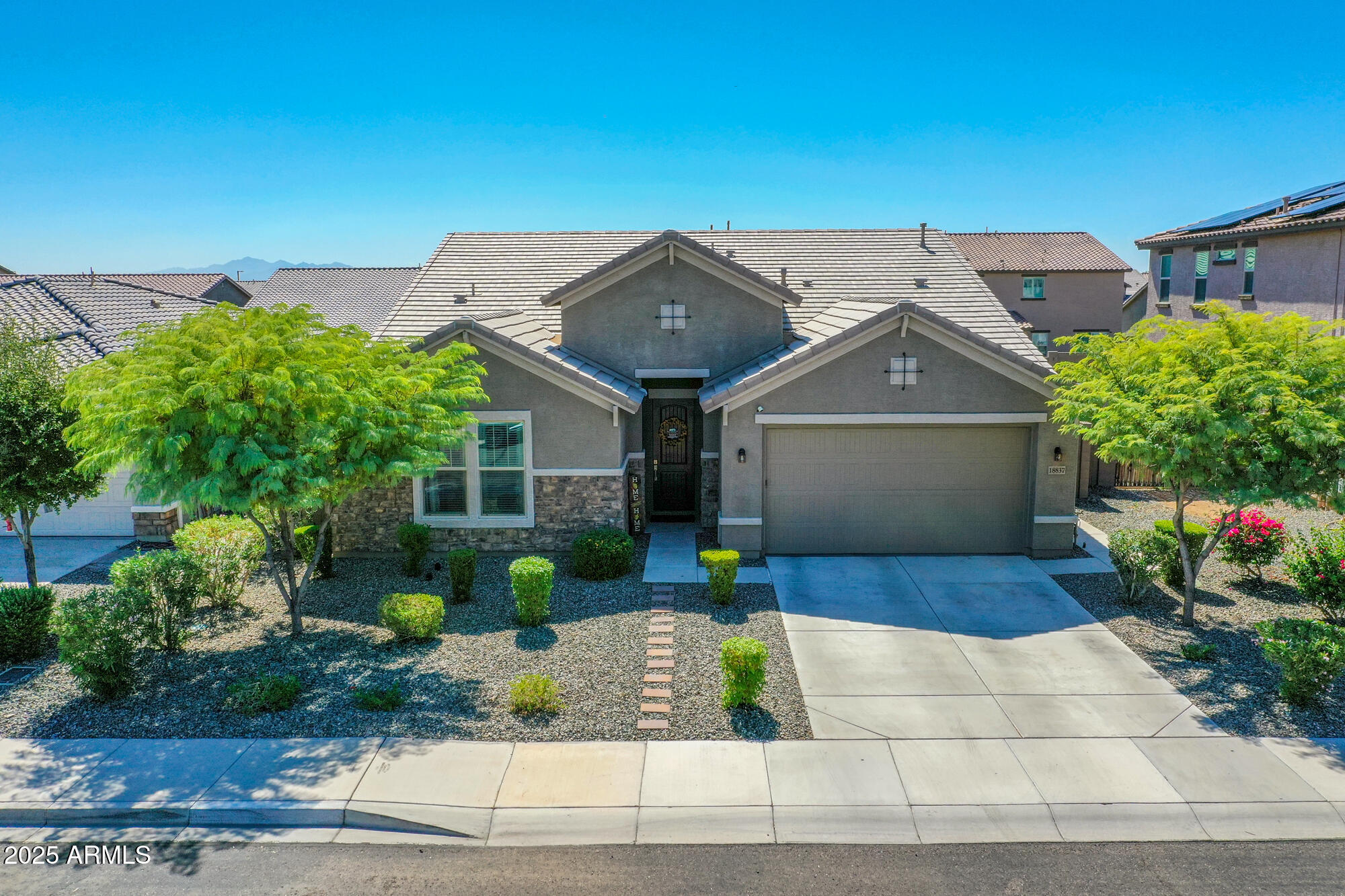 Litchfield Park, Arizona 85340, United States, 4 Bedrooms Bedrooms, ,3 BathroomsBathrooms,Residential,Active,220484