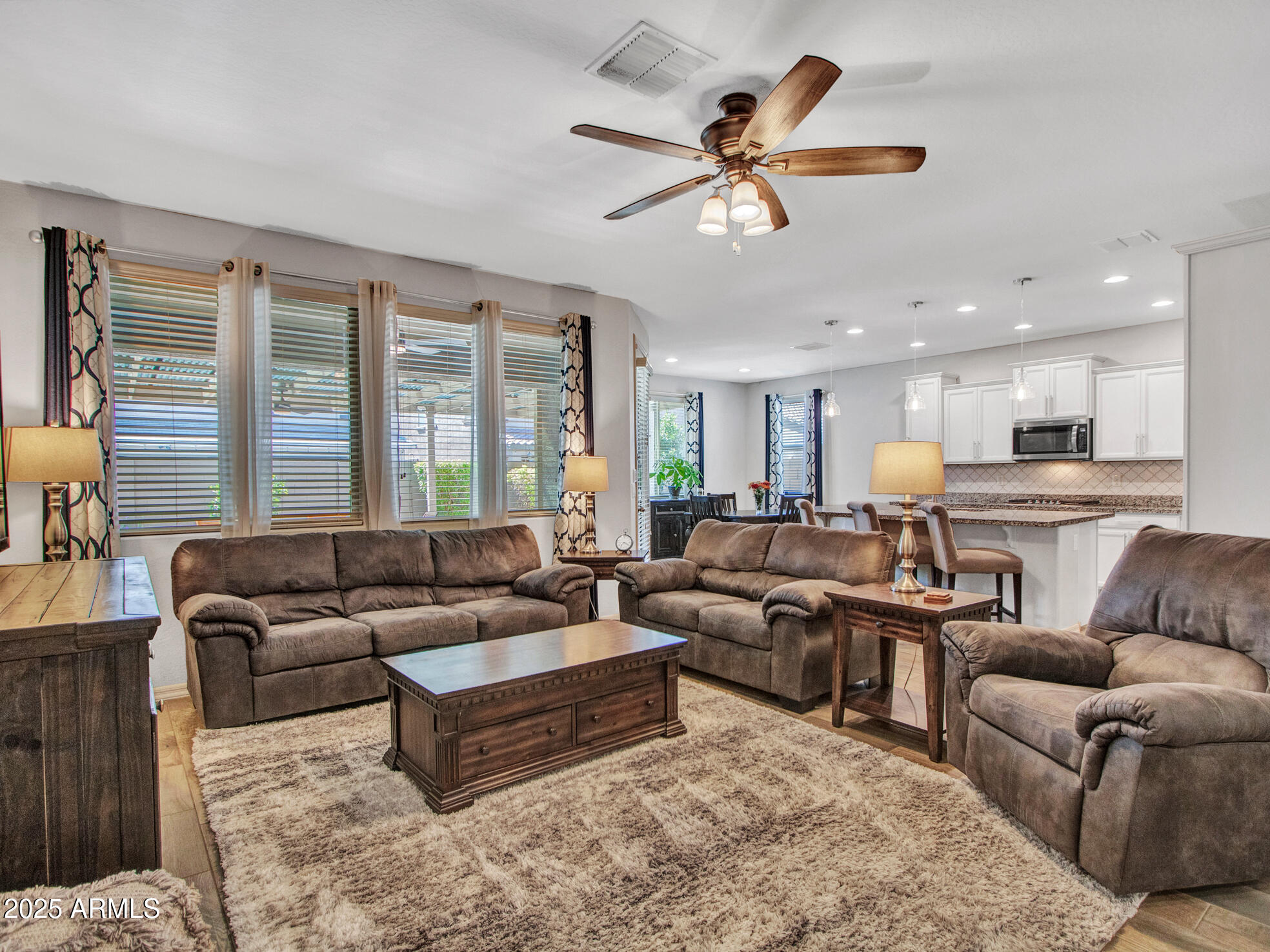 Litchfield Park, Arizona 85340, United States, 4 Bedrooms Bedrooms, ,3 BathroomsBathrooms,Residential,Active,220484