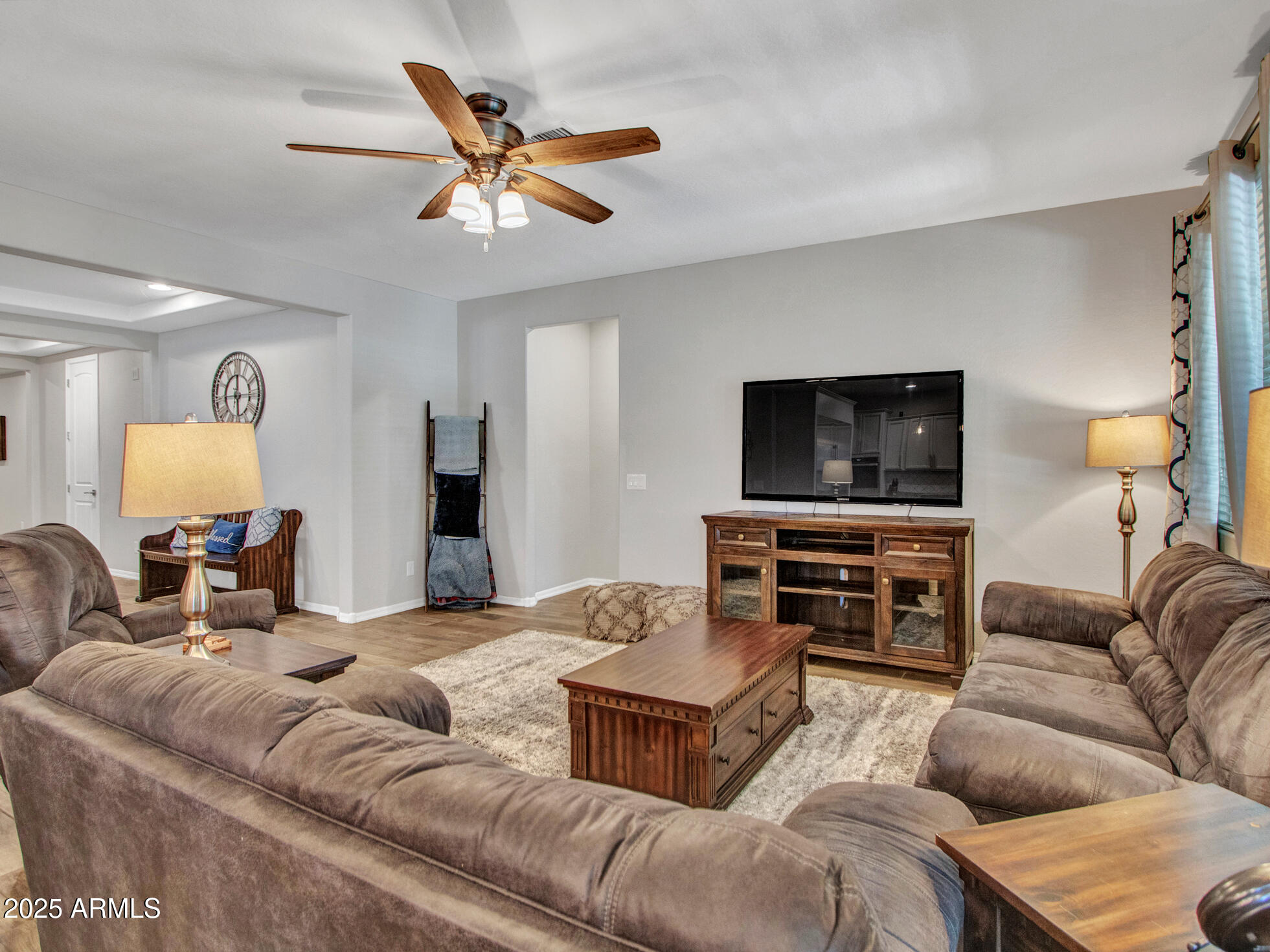 Litchfield Park, Arizona 85340, United States, 4 Bedrooms Bedrooms, ,3 BathroomsBathrooms,Residential,Active,220484