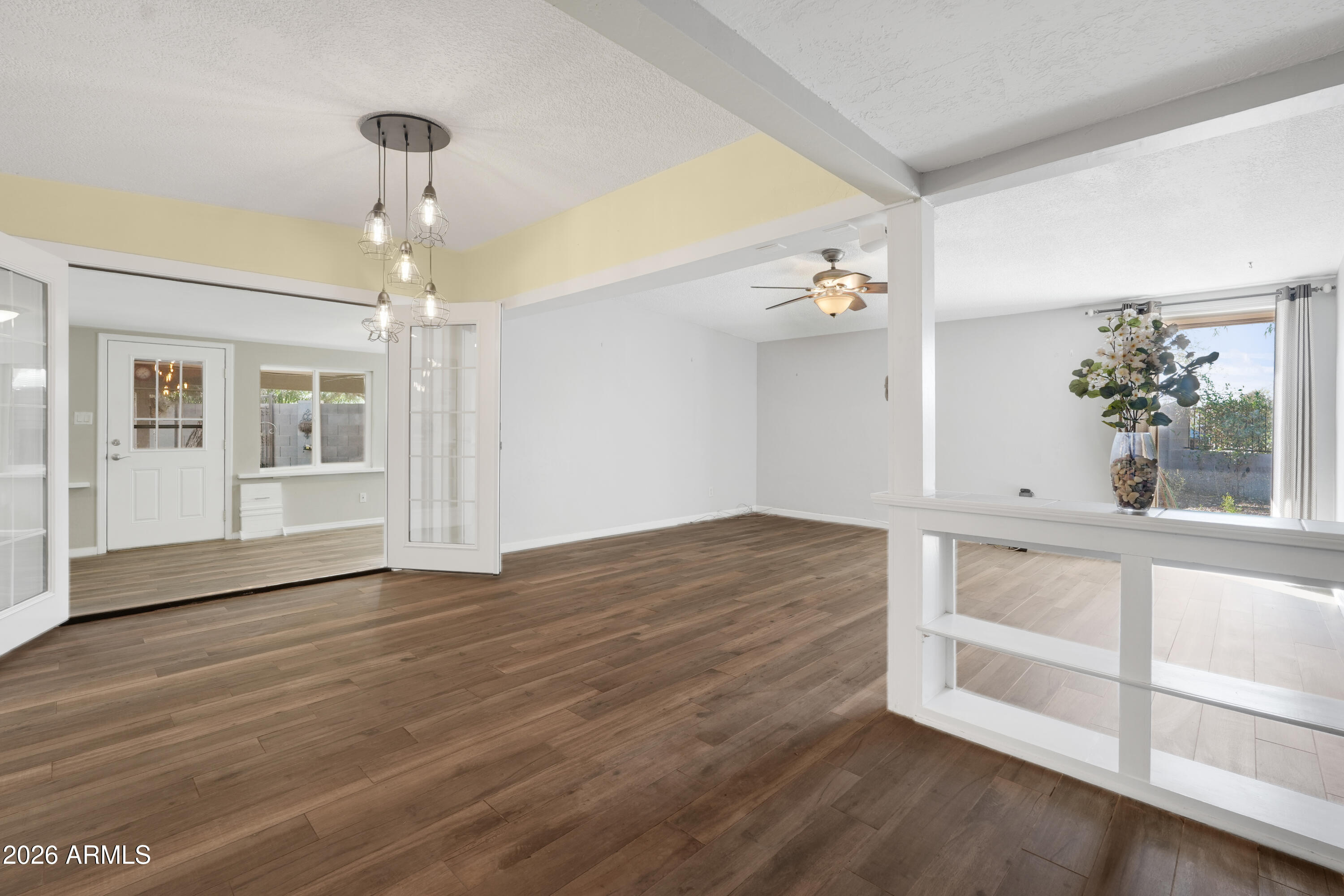 8776 W SANTA CRUZ Boulevard