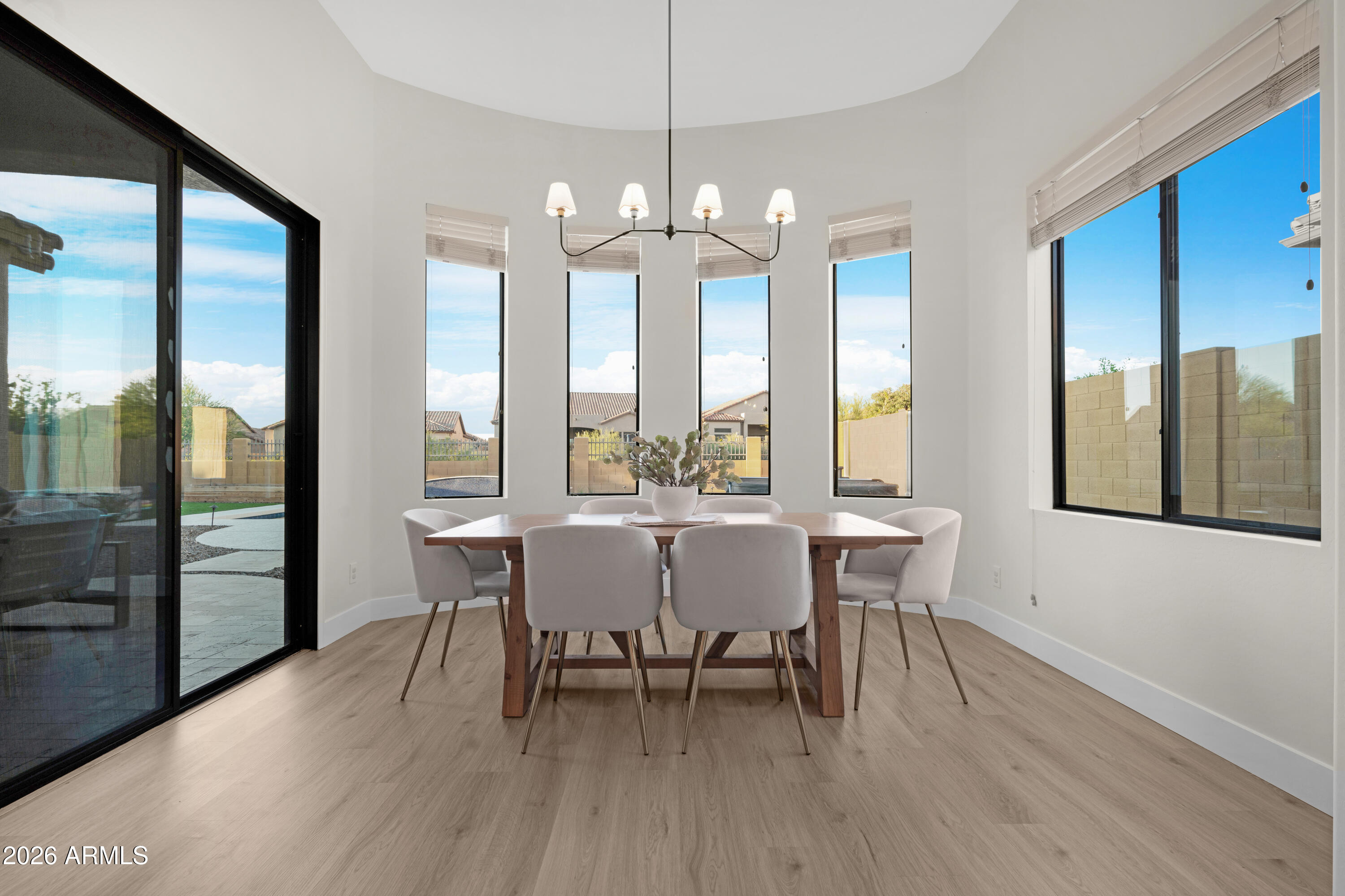 8542 E LOCKWOOD Street