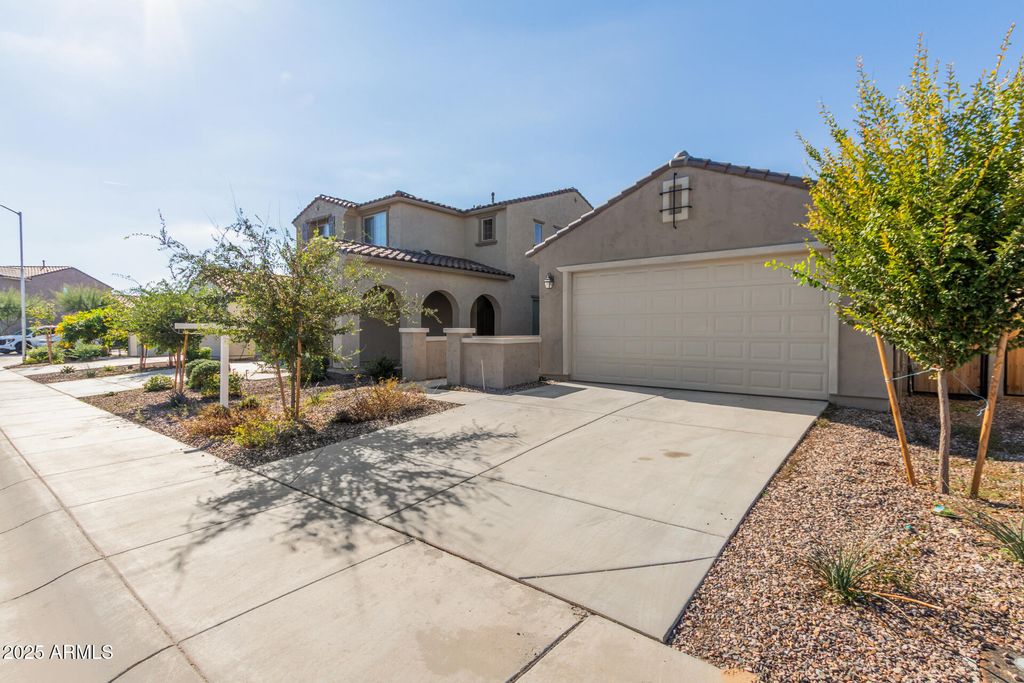 Photo of 5520 N 176th Lane, Litchfield Park, AZ 85340 (MLS # 6951576)