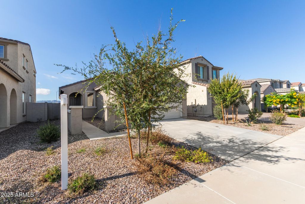Photo of 5520 N 176th Lane, Litchfield Park, AZ 85340 (MLS # 6951576)