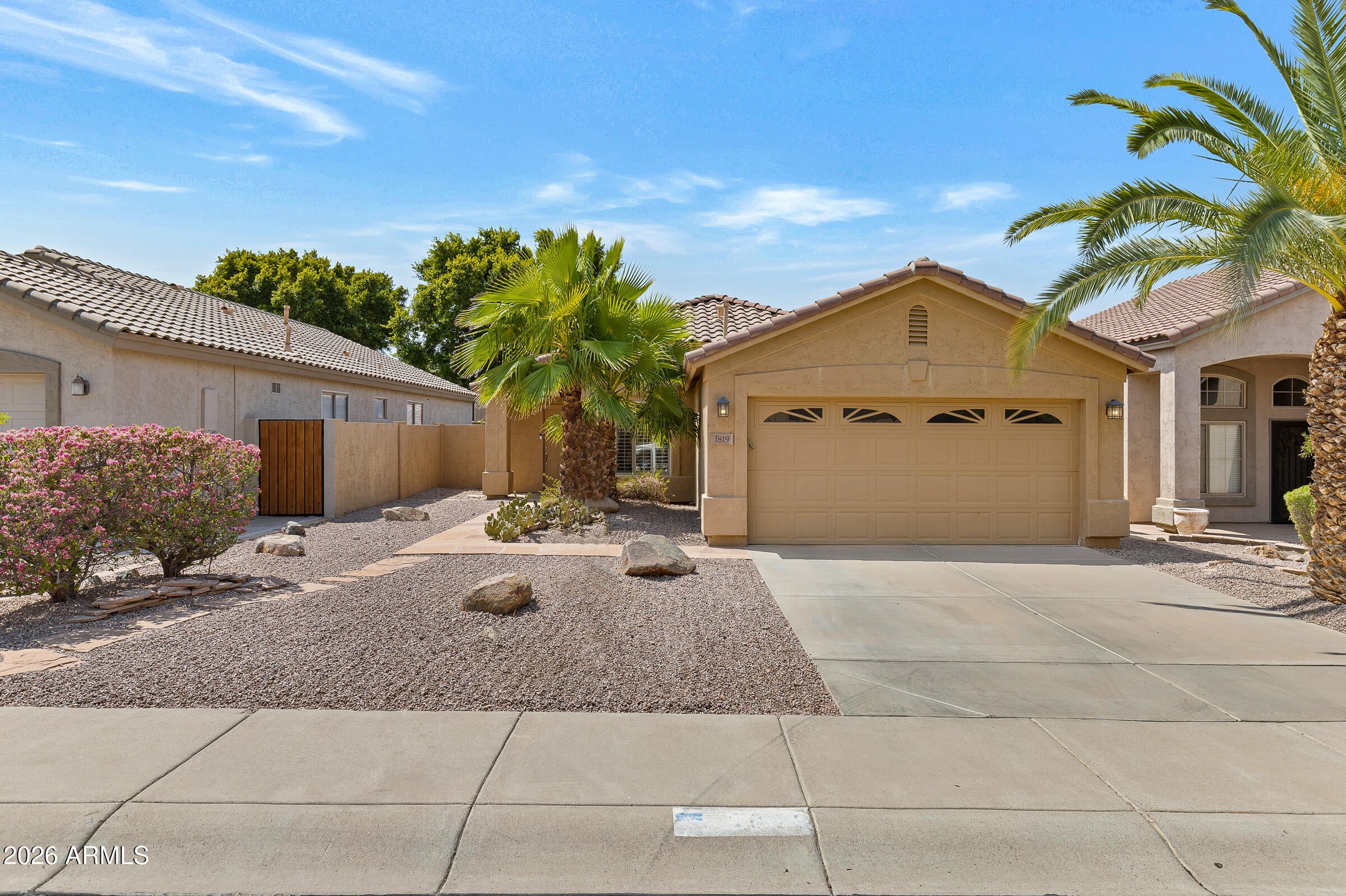 1819 W BROOKWOOD Court
