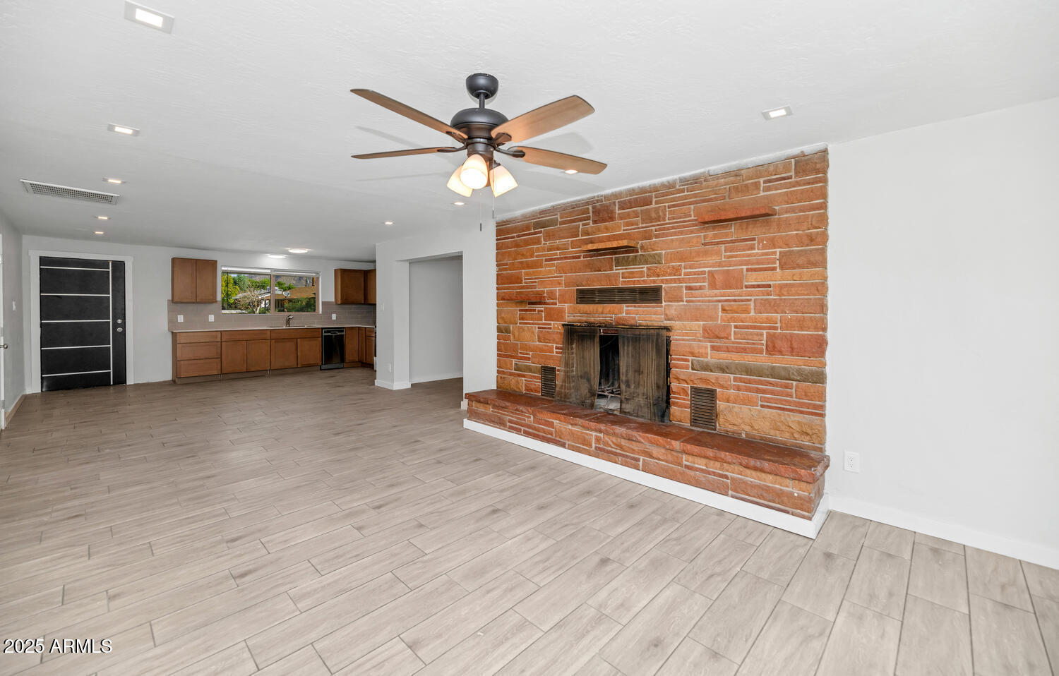 STAFFORD VILLAGE 2 - Residential Income