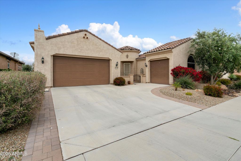 Photo of 27544 W Yukon Drive, Buckeye, AZ 85396 (MLS # 6987369)