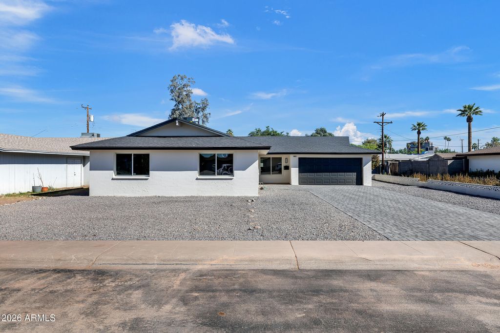 Photo of 1266 E La Jolla Drive, Tempe, AZ 85282 (MLS # 7004031)