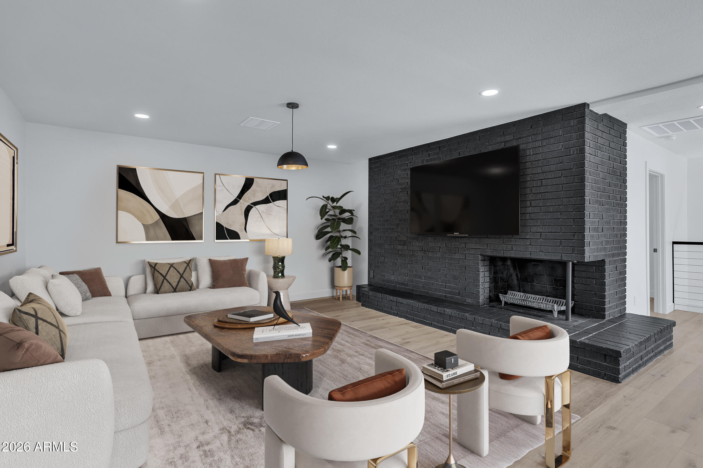 1266 E LA JOLLA Drive