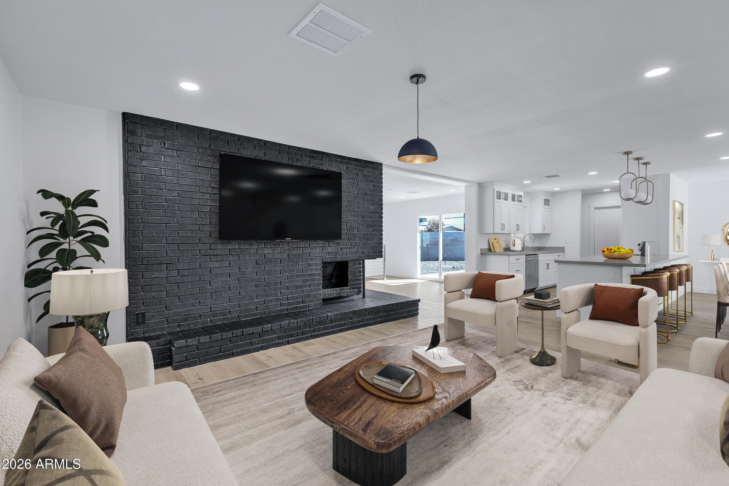 1266 E LA JOLLA Drive