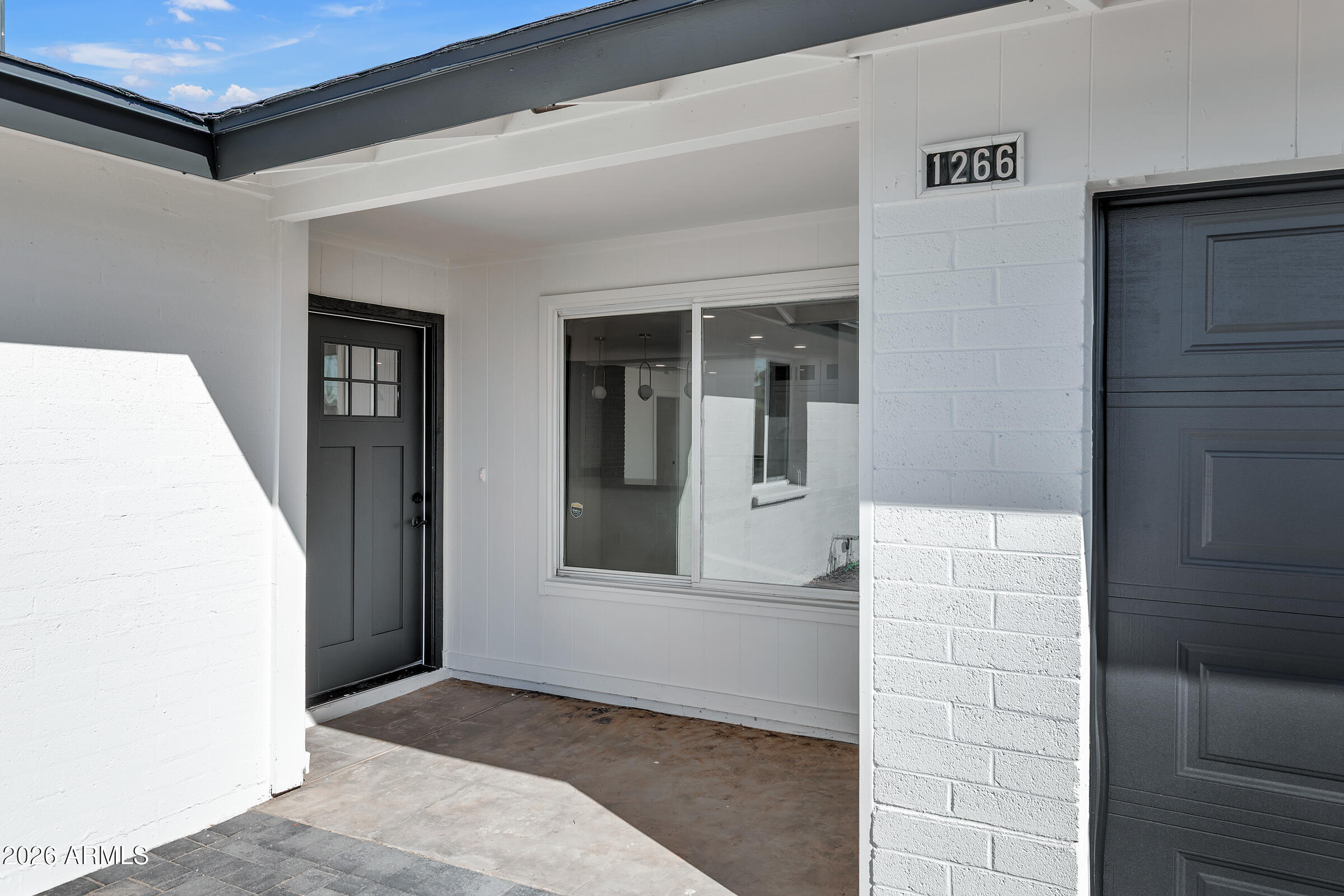 1266 E LA JOLLA Drive