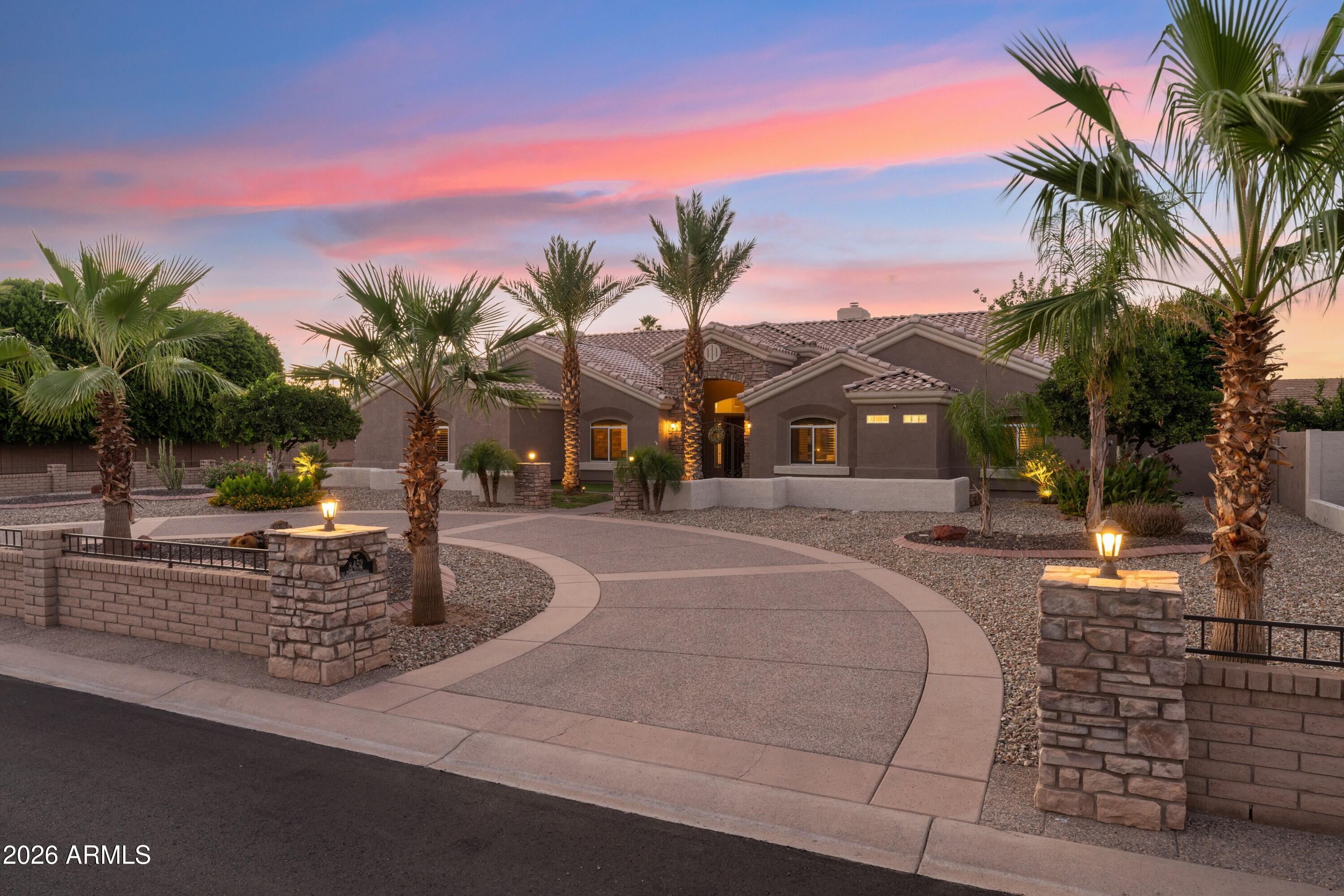 8452 W DONALD Drive