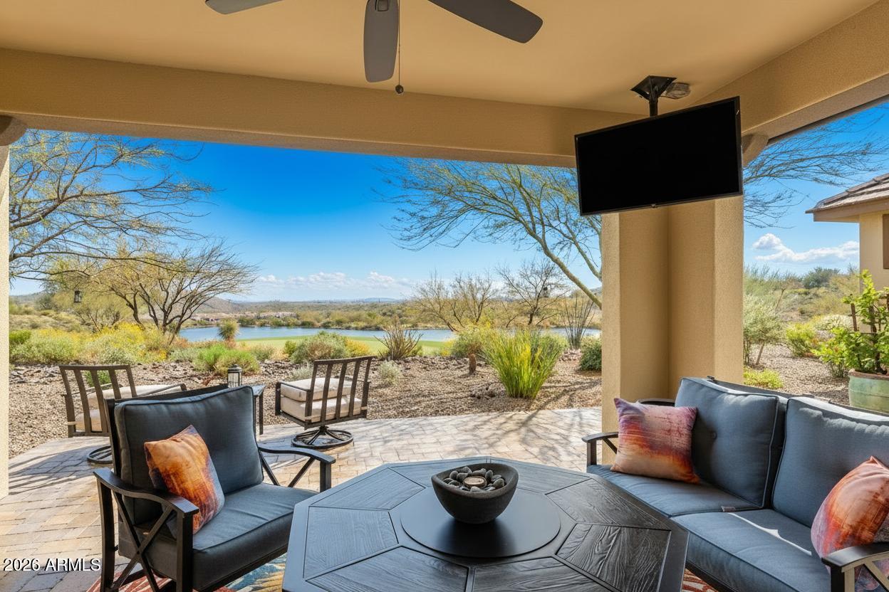 3261 HUCKLEBERRY Way