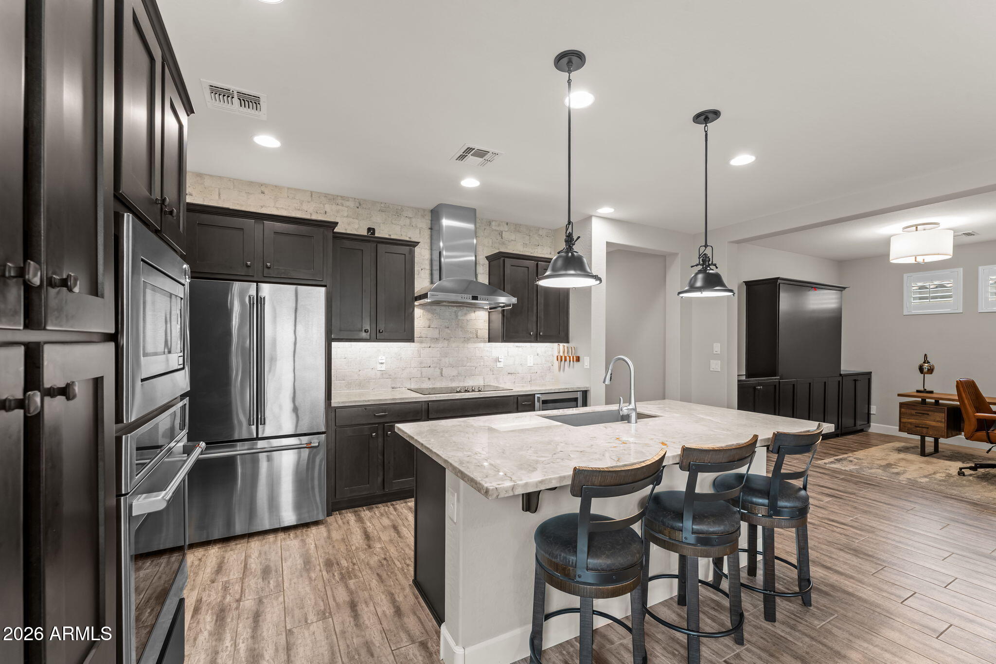 3261 HUCKLEBERRY Way