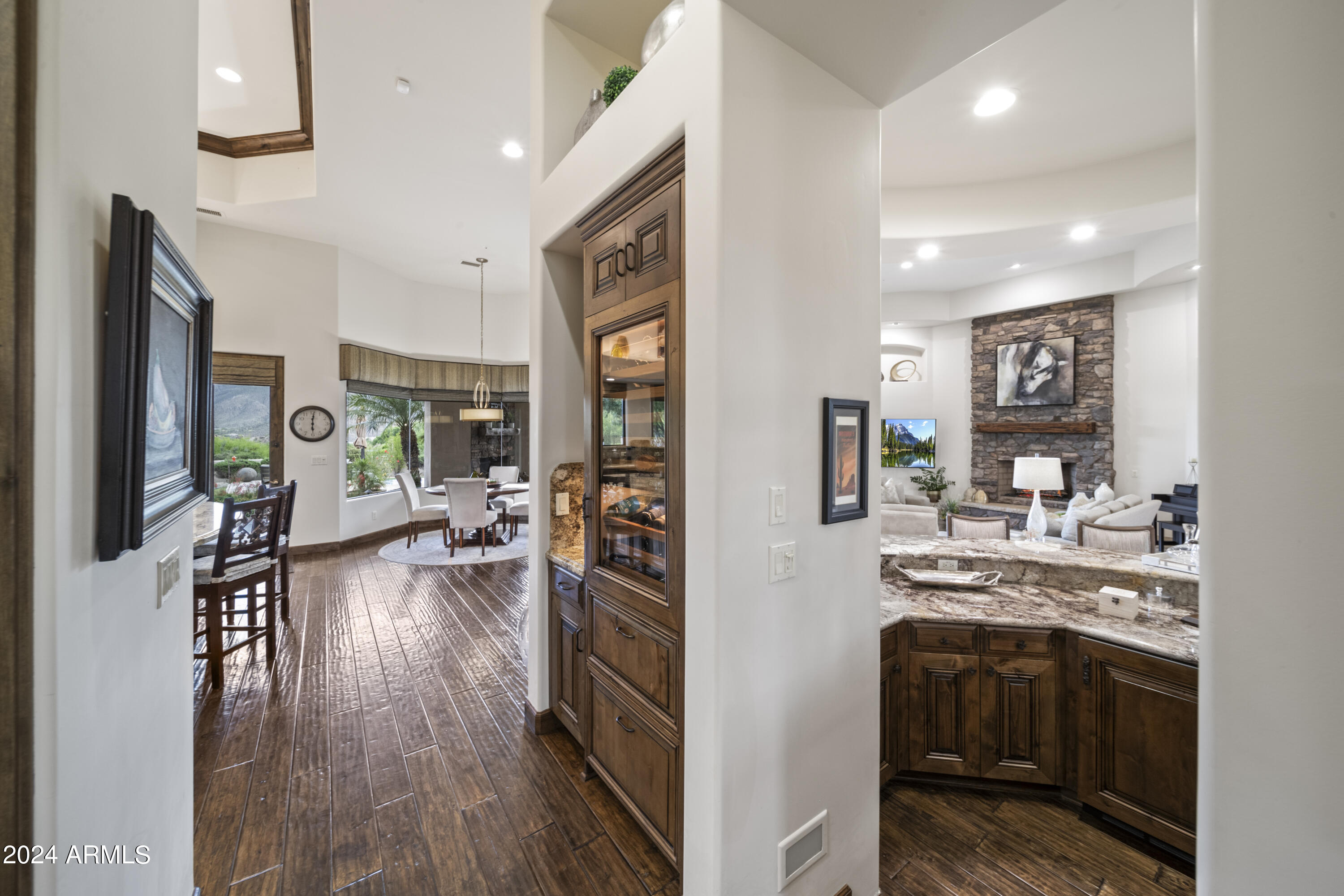 Scottsdale, Arizona, 85255, United States, 4 Bedrooms Bedrooms, ,4 BathroomsBathrooms,Residential,Active,2011198