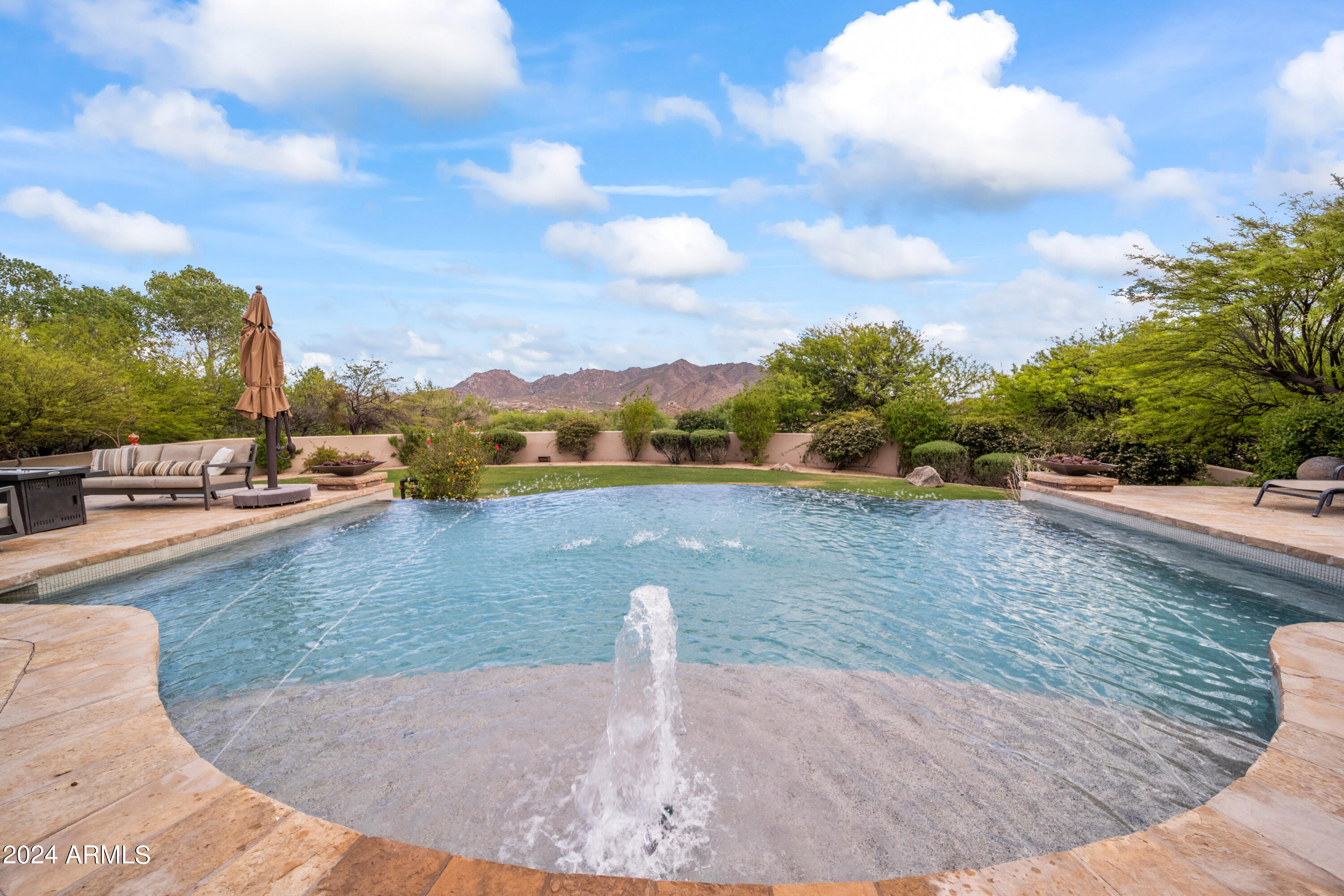 Scottsdale, Arizona, 85255, United States, 4 Bedrooms Bedrooms, ,4 BathroomsBathrooms,Residential,Active,2011198