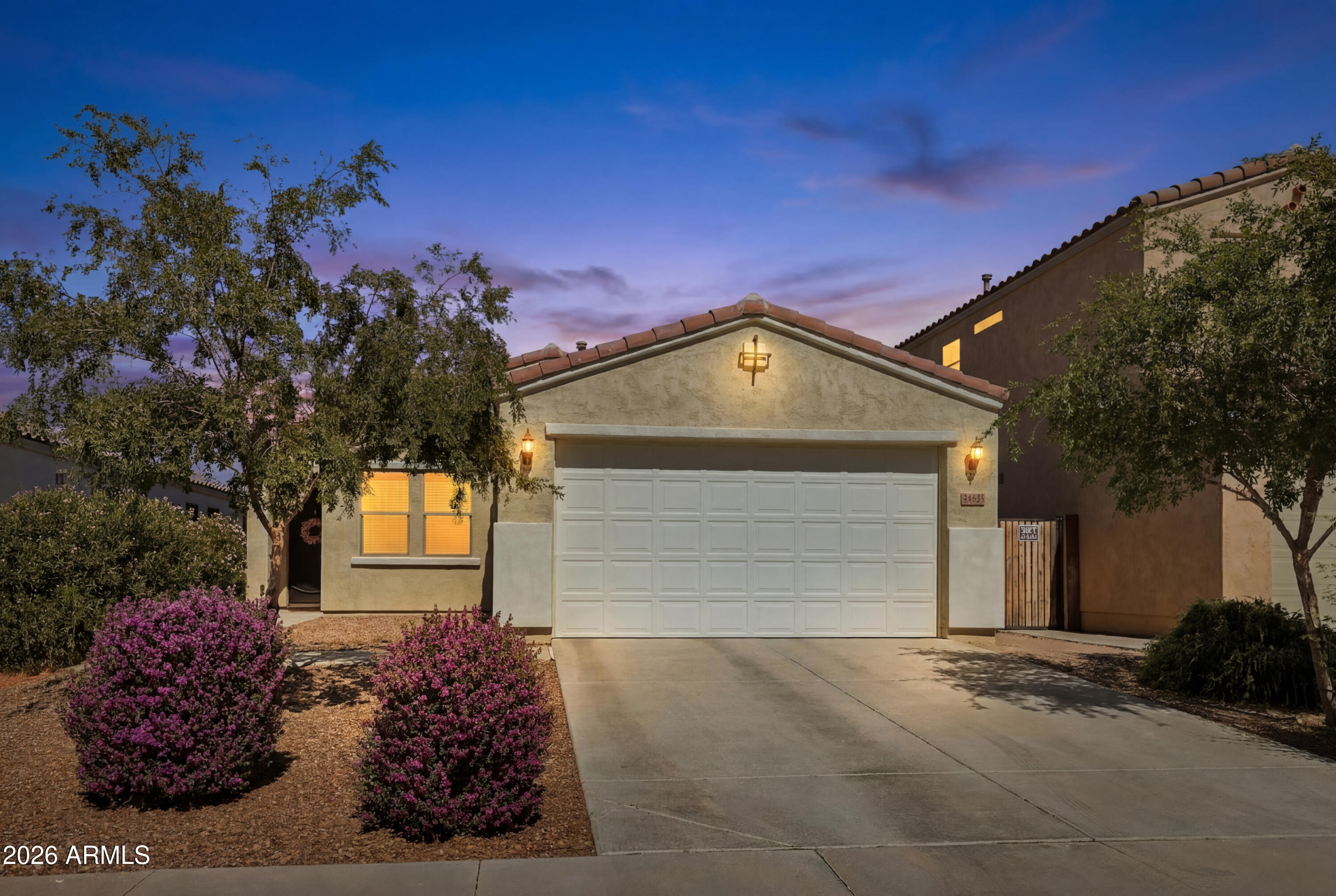 33957 N MENODORA Lane