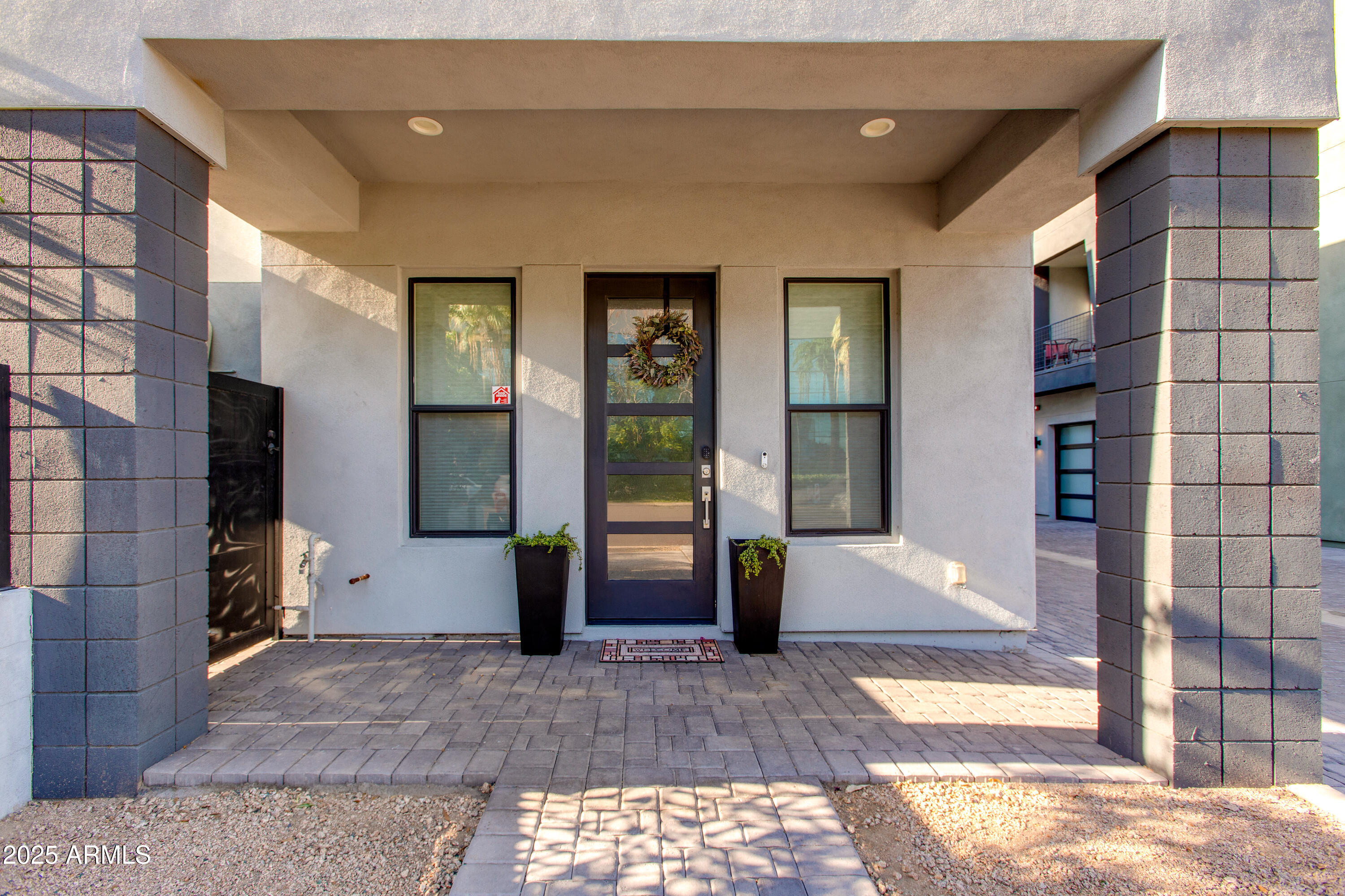 340 E OSBORN Road 1
