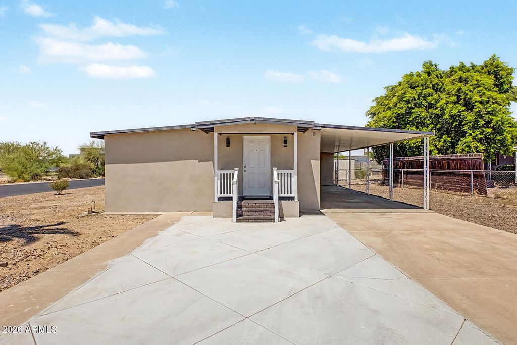 Photo of 952 S Esperanza Avenue, Mesa, AZ 85208 (MLS # 7052036)