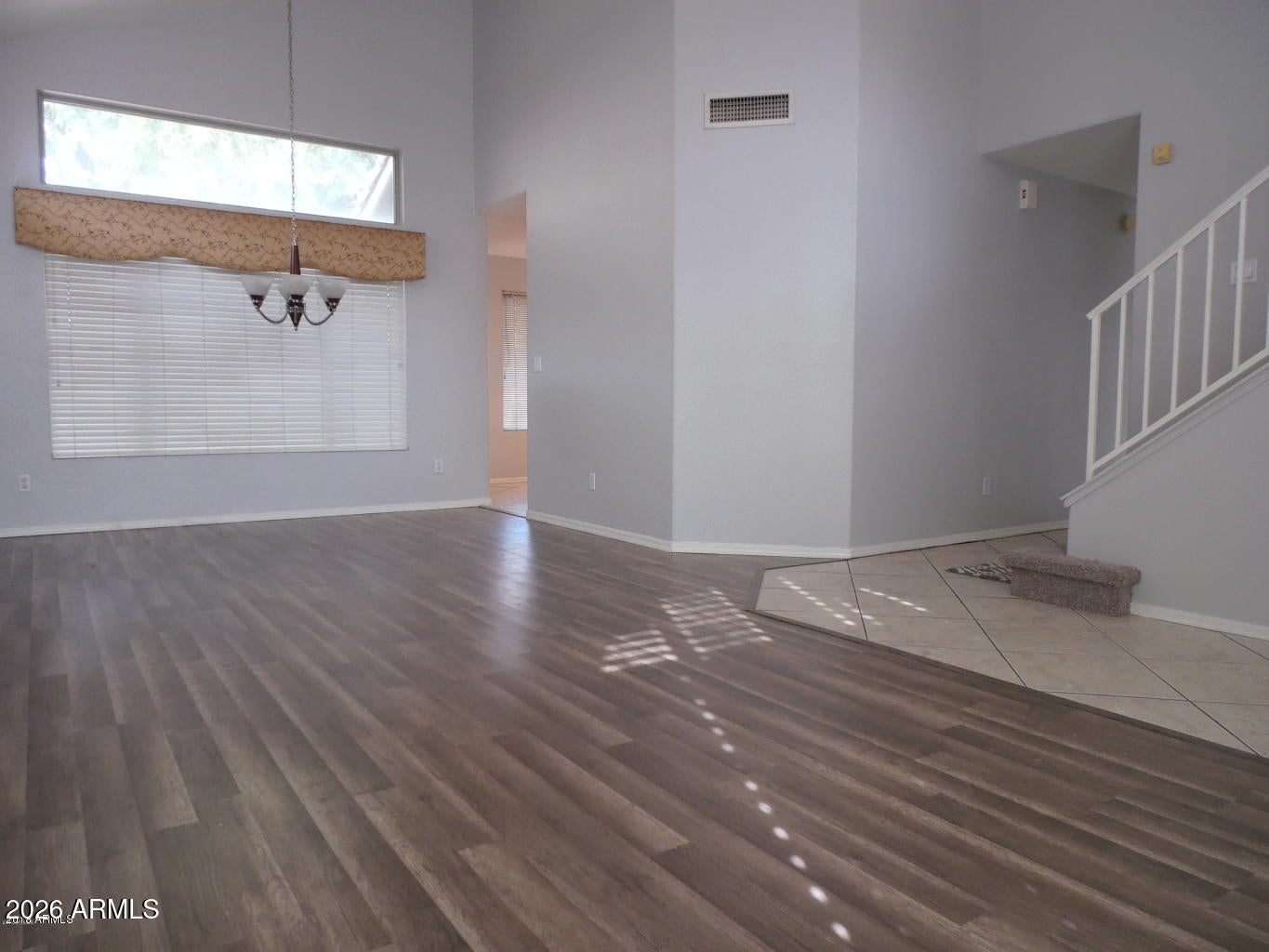 1312 W LIBBY Street